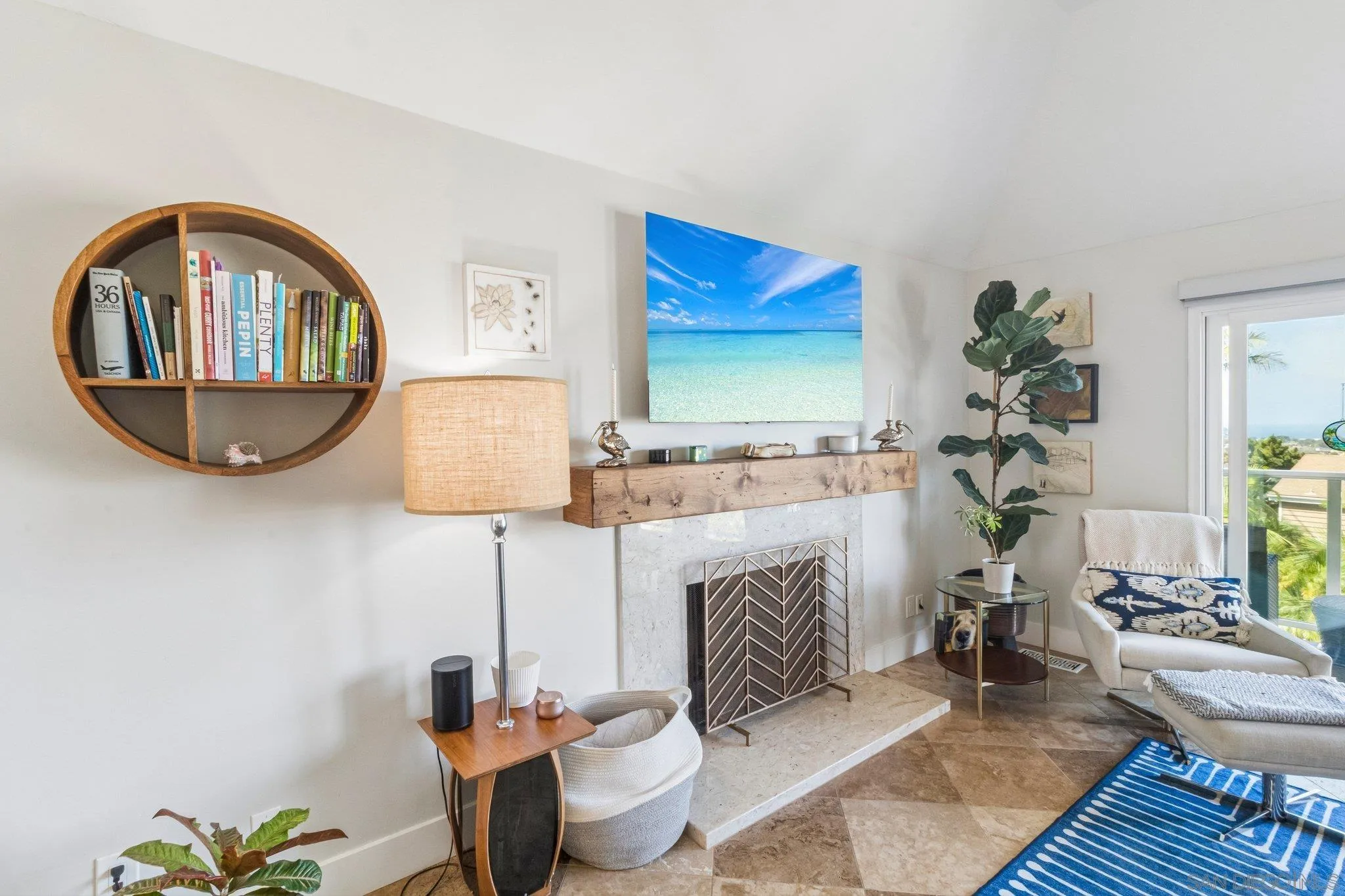 https://cdn.realtyfeed.com/cdn/127/260021517/85b70f2f956643021d3a3f7d69cc642b.webp