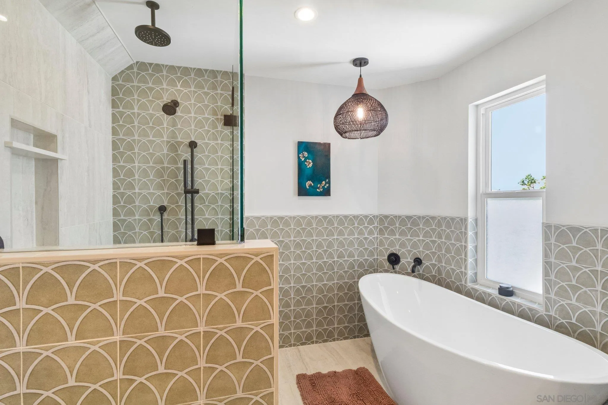 https://cdn.realtyfeed.com/cdn/127/260021517/93259eb3432c553a0fb9cf73948404cf.webp