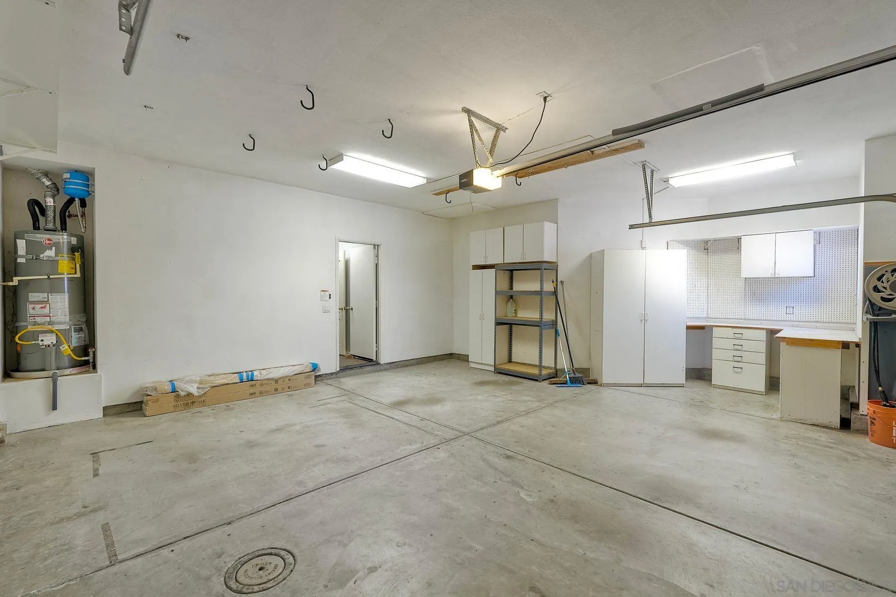 https://cdn.realtyfeed.com/cdn/127/260021518/51bfe57e958e773571fd772b6e9712ae.webp