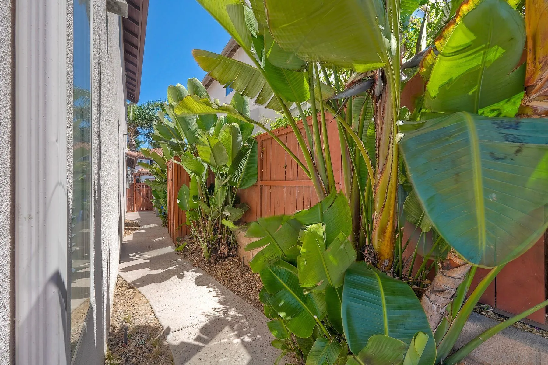 https://cdn.realtyfeed.com/cdn/127/260021518/fc9a234232ad588c74900d981b4ee964.webp