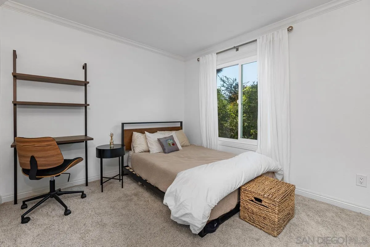 https://cdn.realtyfeed.com/cdn/127/260021520/511c148e0e1024a5feefa30dc6d3de79.webp