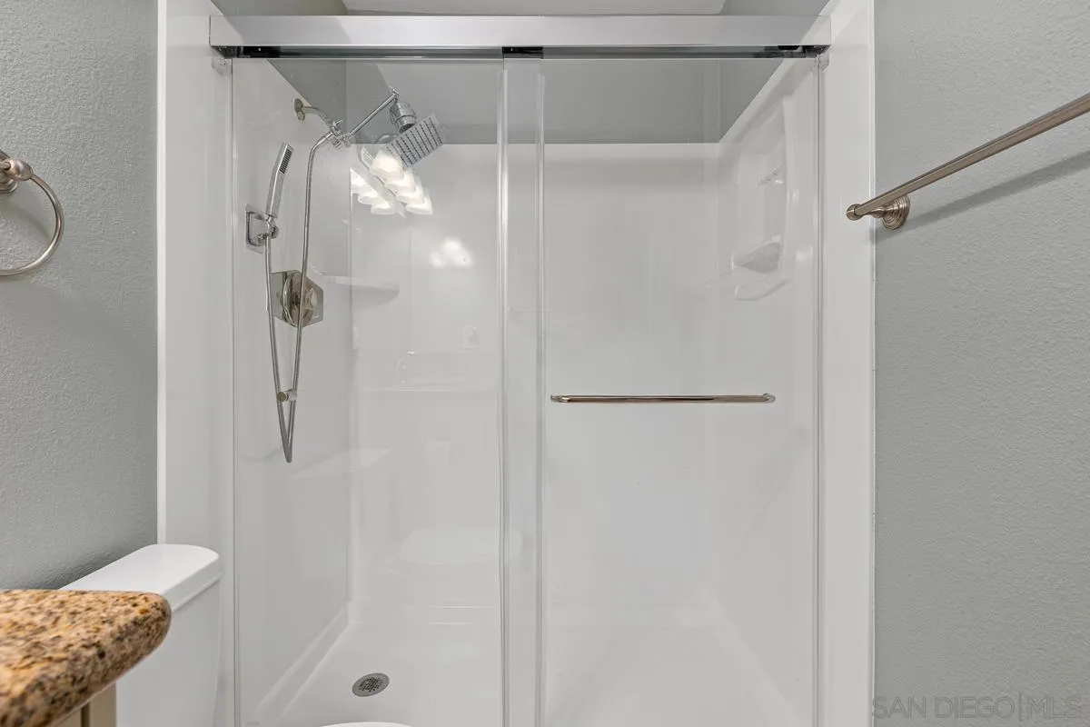 https://cdn.realtyfeed.com/cdn/127/260021520/7579c5bbcf95ad015d02a0ed6d68d05f.webp