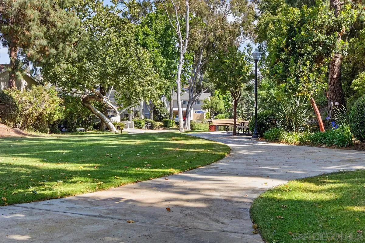 https://cdn.realtyfeed.com/cdn/127/260021520/766a52f2779535420192fa5b99891957.webp