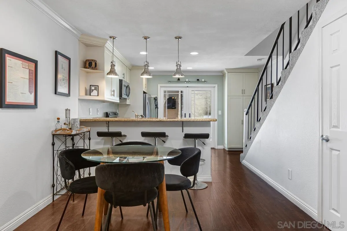 https://cdn.realtyfeed.com/cdn/127/260021520/d3e0192c14c4b856b594f39688e1b021.webp
