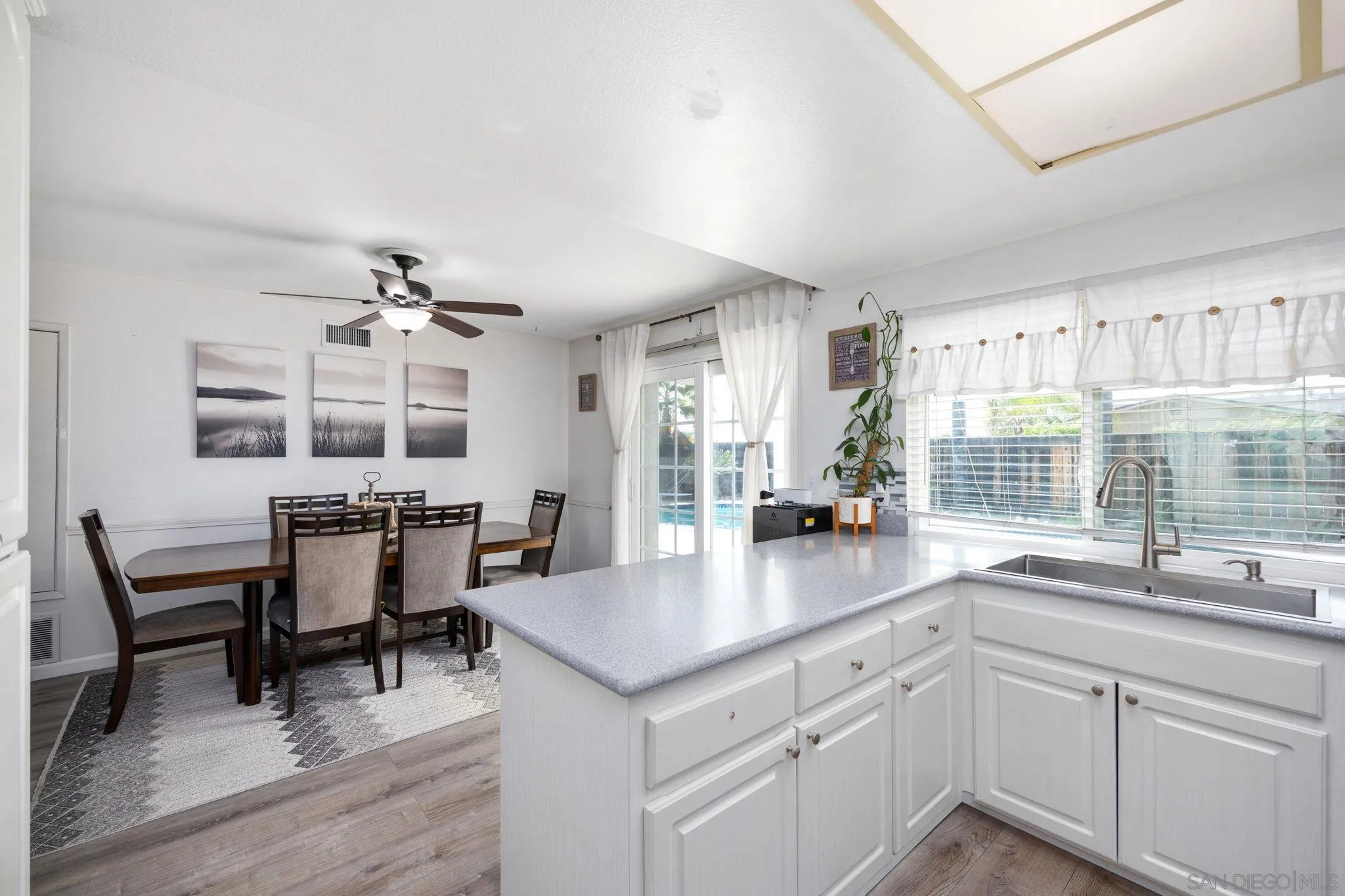 https://cdn.realtyfeed.com/cdn/127/260021523/7d8b134a3a9f6b1f484a9522a361e06d.webp