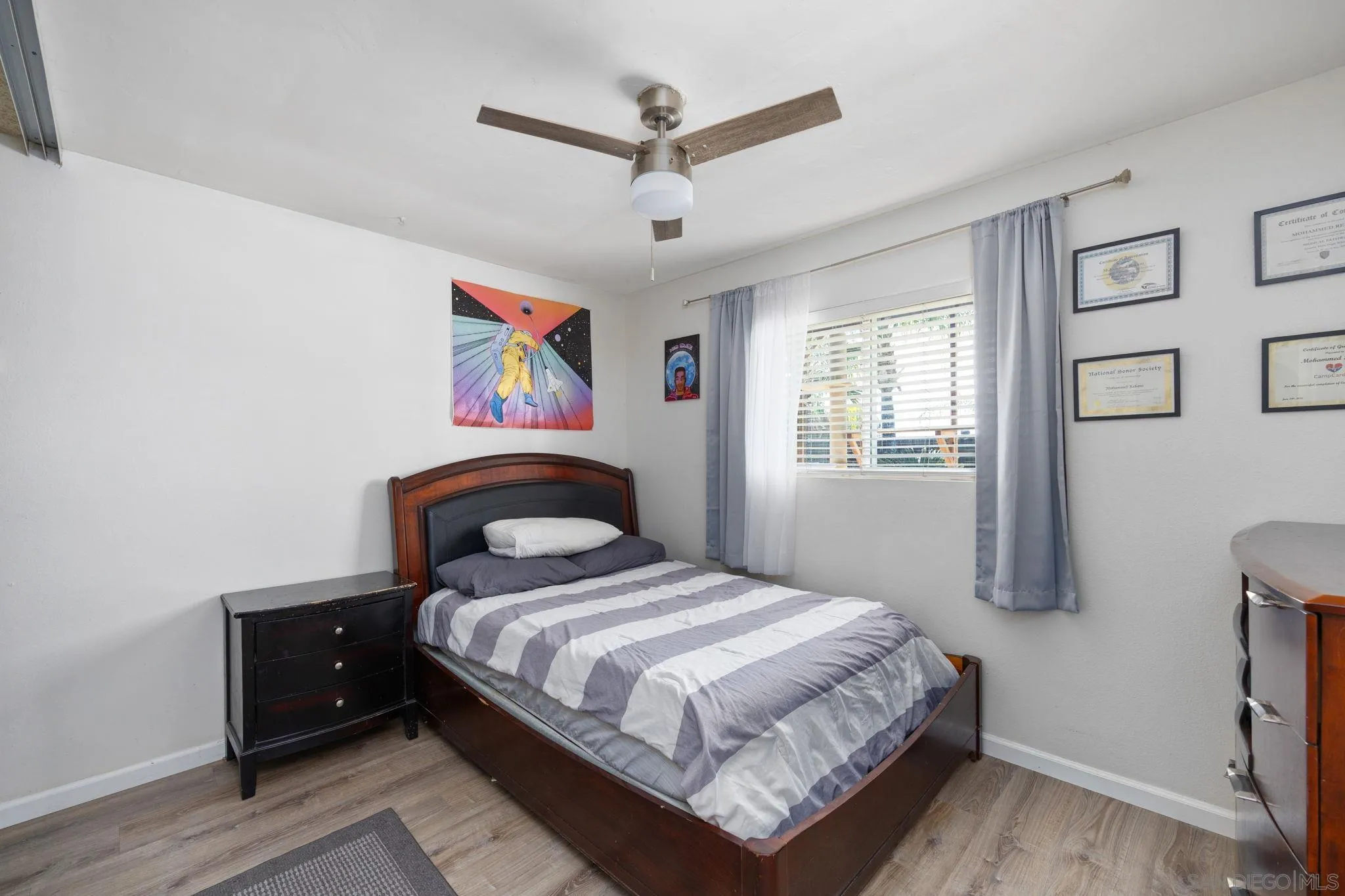 https://cdn.realtyfeed.com/cdn/127/260021523/c4be1341fd8a72f366705b35b2c803b7.webp
