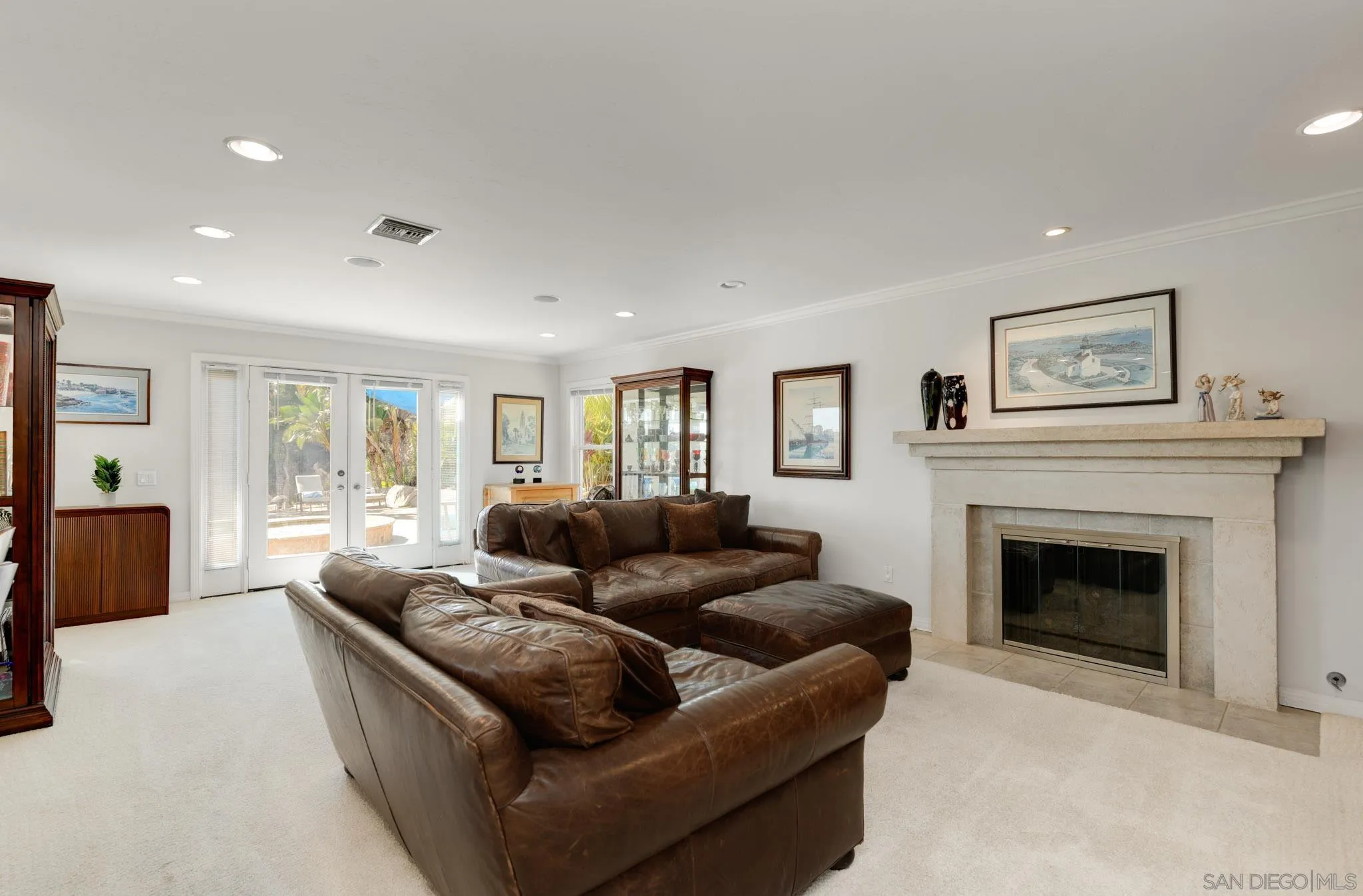 https://cdn.realtyfeed.com/cdn/127/260021524/05af98fb9f9d73b42c791abf938299cf.webp