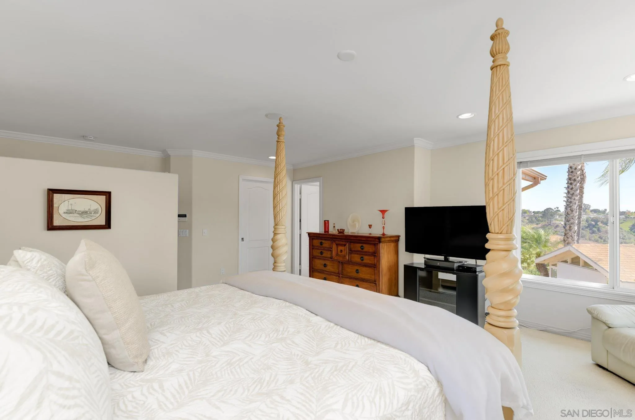 https://cdn.realtyfeed.com/cdn/127/260021524/a3613534a7a63f707bcd4375e04ed67c.webp