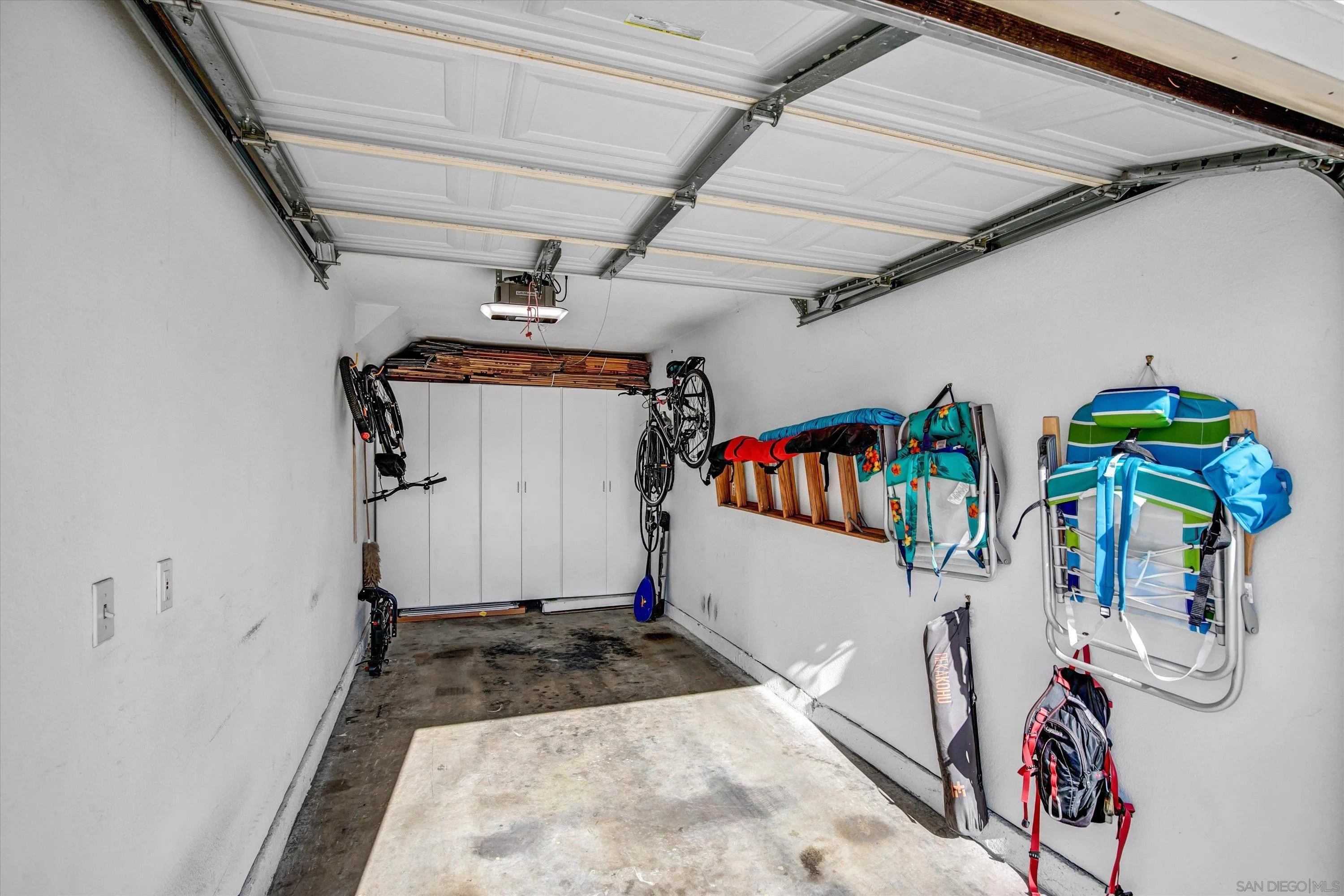 https://cdn.realtyfeed.com/cdn/127/260021525/08749f7e145c3d311e3d3ff673b75be4.webp