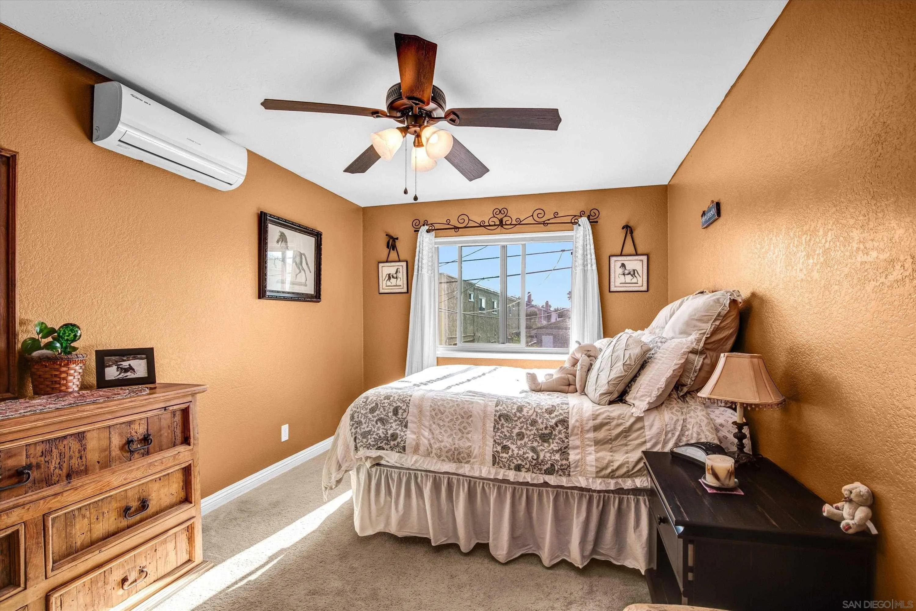 https://cdn.realtyfeed.com/cdn/127/260021525/0d6357043c5d252e51d86f4f5e667852.webp
