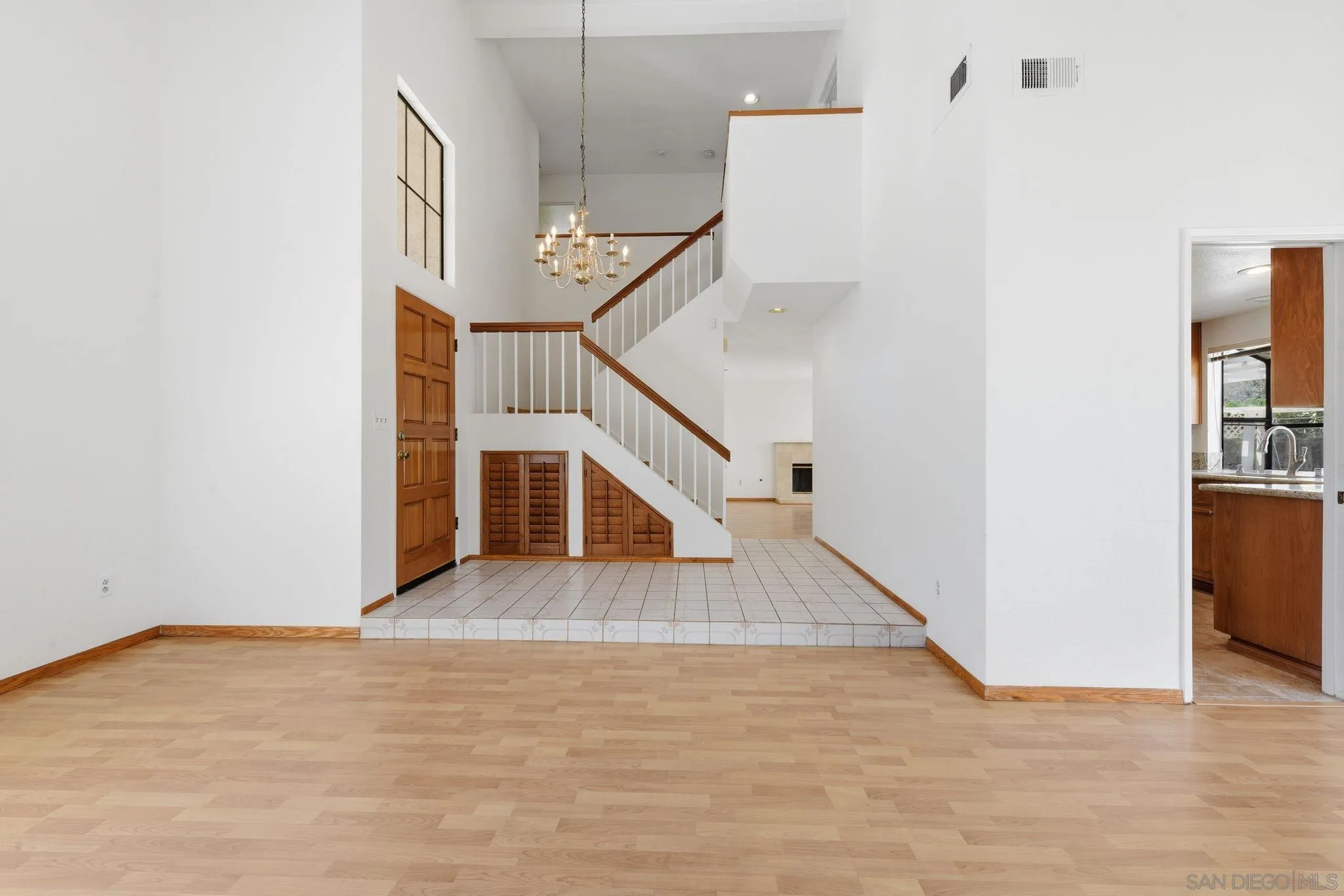 https://cdn.realtyfeed.com/cdn/127/260021528/c5f3e822dfee3f74c107d3b275be88e0.webp
