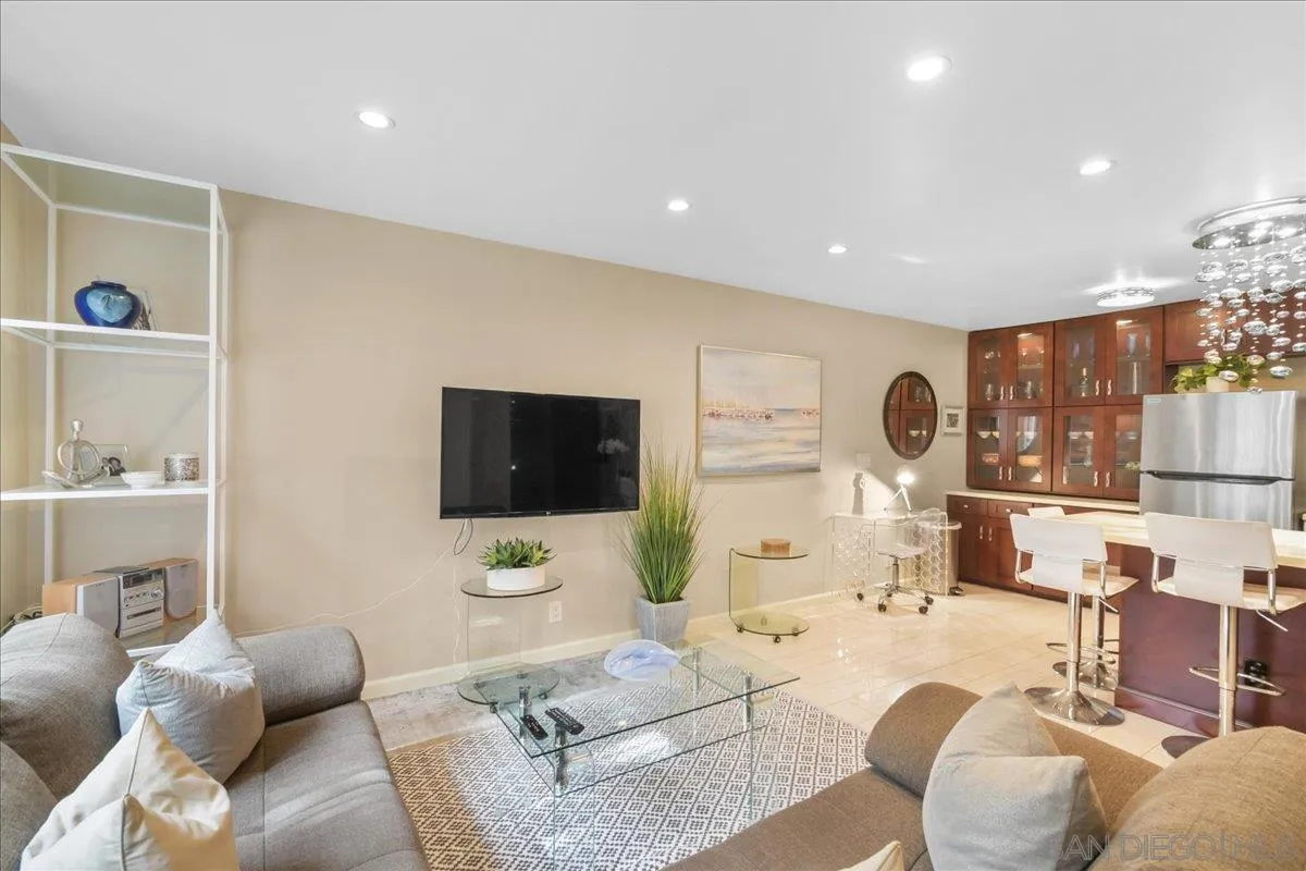 13754 Mango Dr Unit 123, Del Mar, CA 92014 - Photo 2 of 12, Del Mar, CA