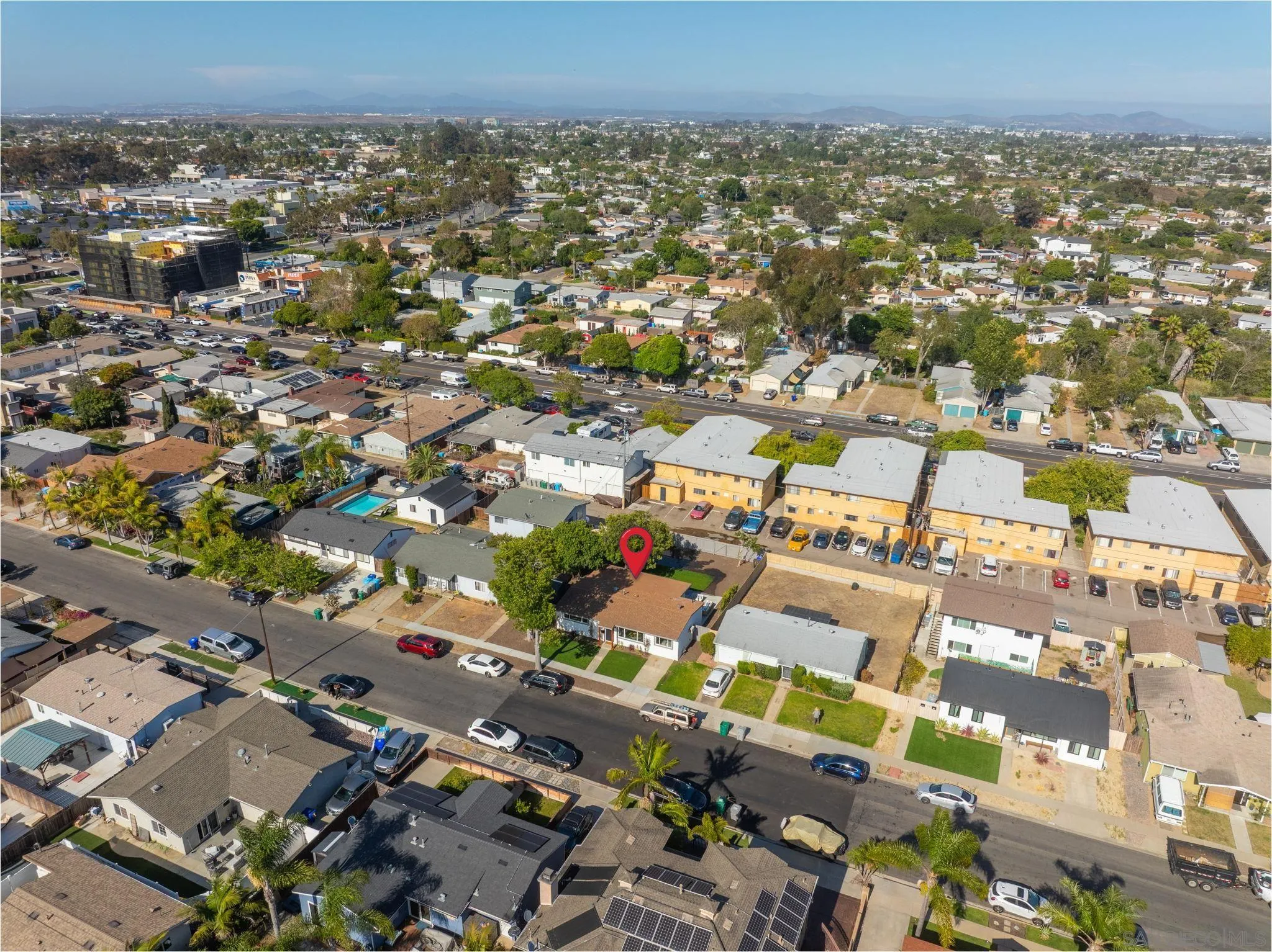 https://cdn.realtyfeed.com/cdn/127/260021534/1ee42a85da81c85c3d3a8e73bc841e67.webp
