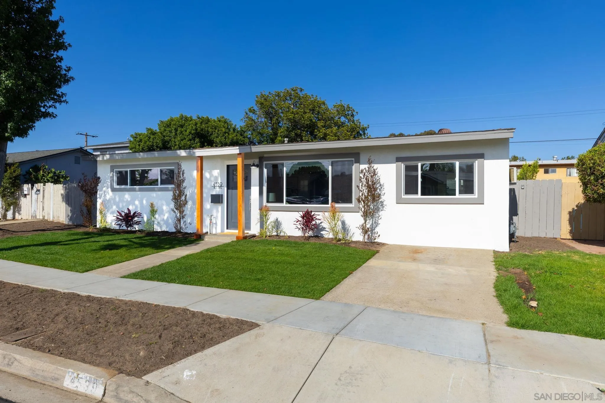 4539 Gila Ave, San Diego, CA 92117 - Photo 3 of 25, San Diego, CA