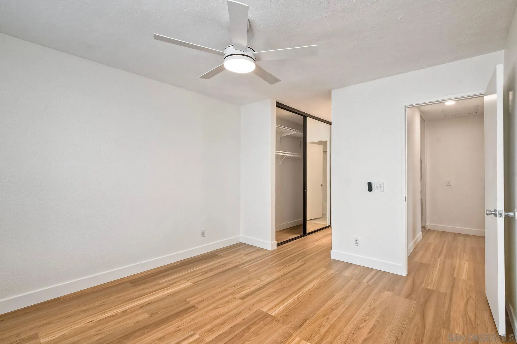 https://cdn.realtyfeed.com/cdn/127/260021535/5e6b33472520ec768454fef6598b2abf.webp