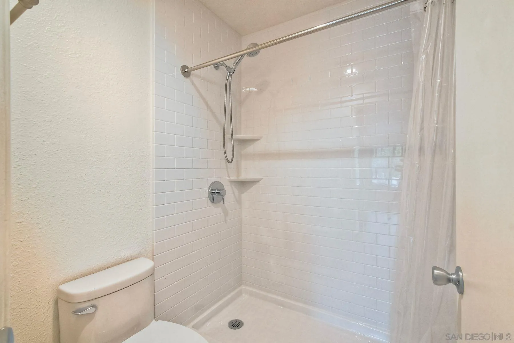 https://cdn.realtyfeed.com/cdn/127/260021535/be873e7b4df84914196ea6133b2518f6.webp