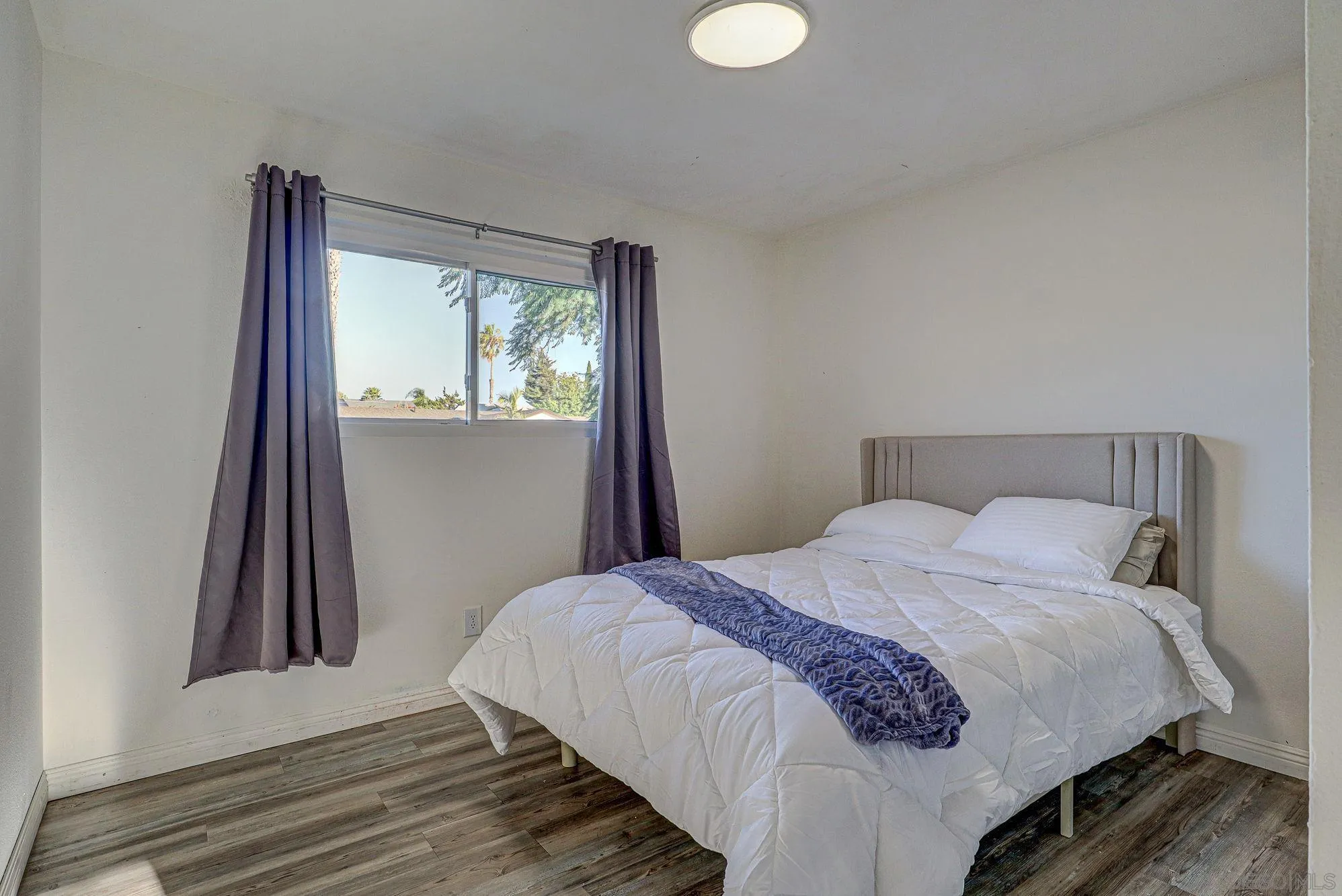 https://cdn.realtyfeed.com/cdn/127/260021537/28b9f4b9e343be061197473bcec34ff9.webp