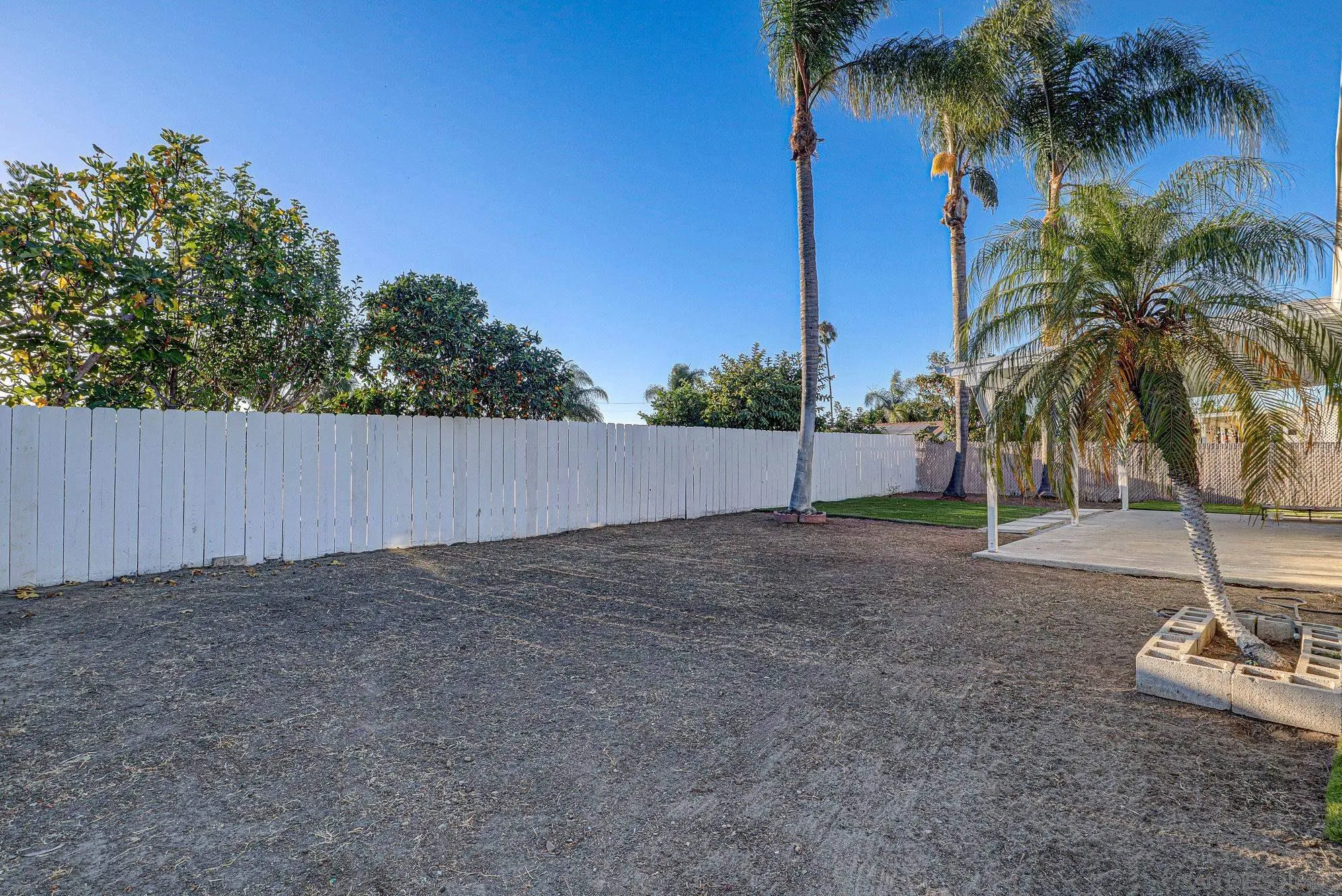 https://cdn.realtyfeed.com/cdn/127/260021537/b3bb8a368835b7a5779ac07245022188.webp
