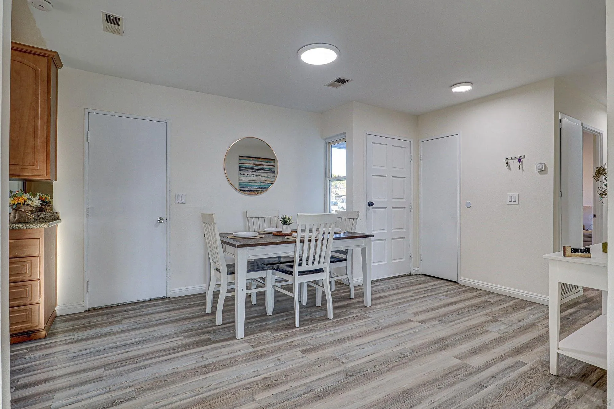 https://cdn.realtyfeed.com/cdn/127/260021537/b578b3a04353eee94f0aa48ceb24f4ed.webp