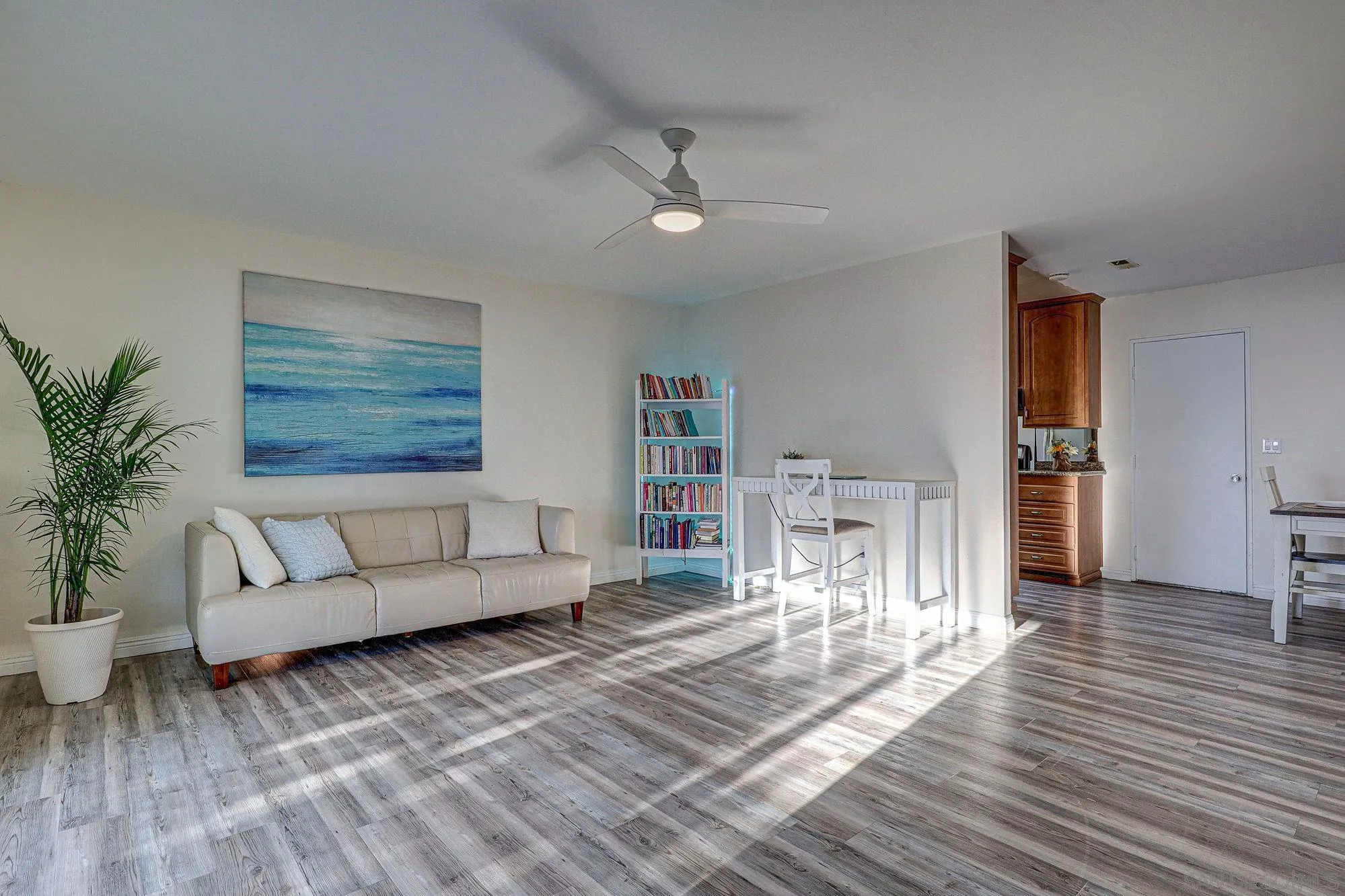 https://cdn.realtyfeed.com/cdn/127/260021537/e53694d9a64602b61ab826fd5946a2d2.webp