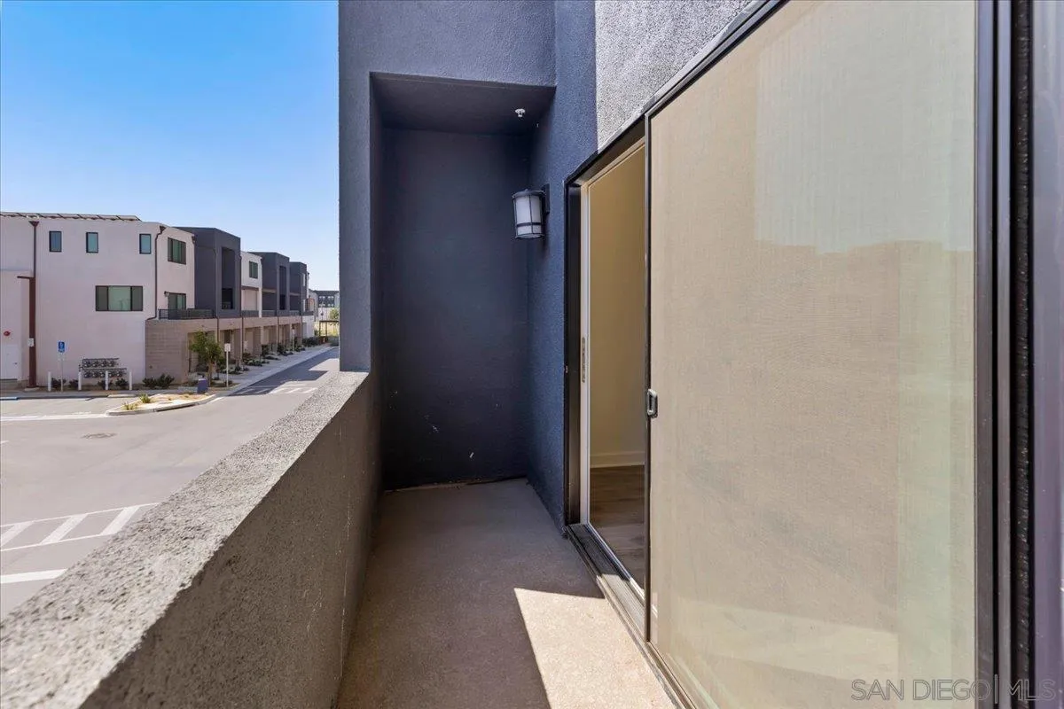 https://cdn.realtyfeed.com/cdn/127/260021540/05efef783966ef983d736134bac77717.webp