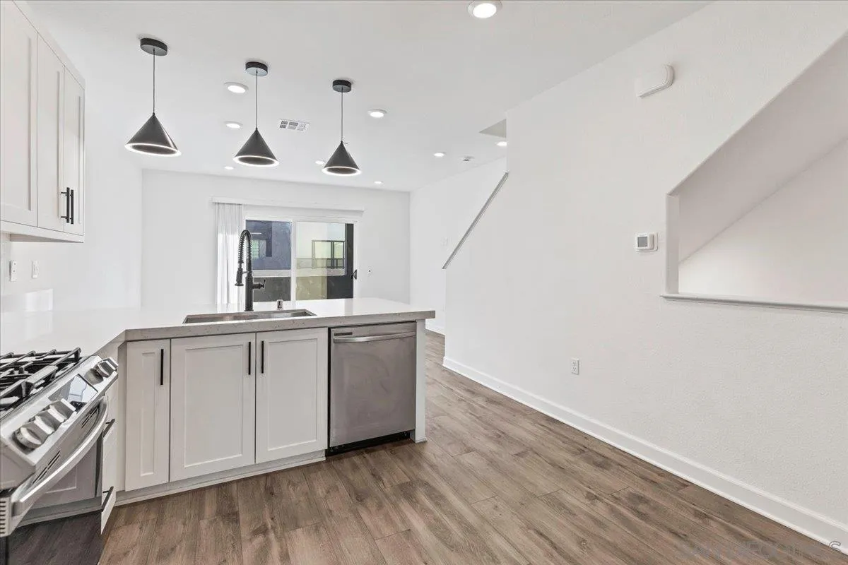 https://cdn.realtyfeed.com/cdn/127/260021540/1bfd5a20b7457c5ca57ab166a2a3c413.webp