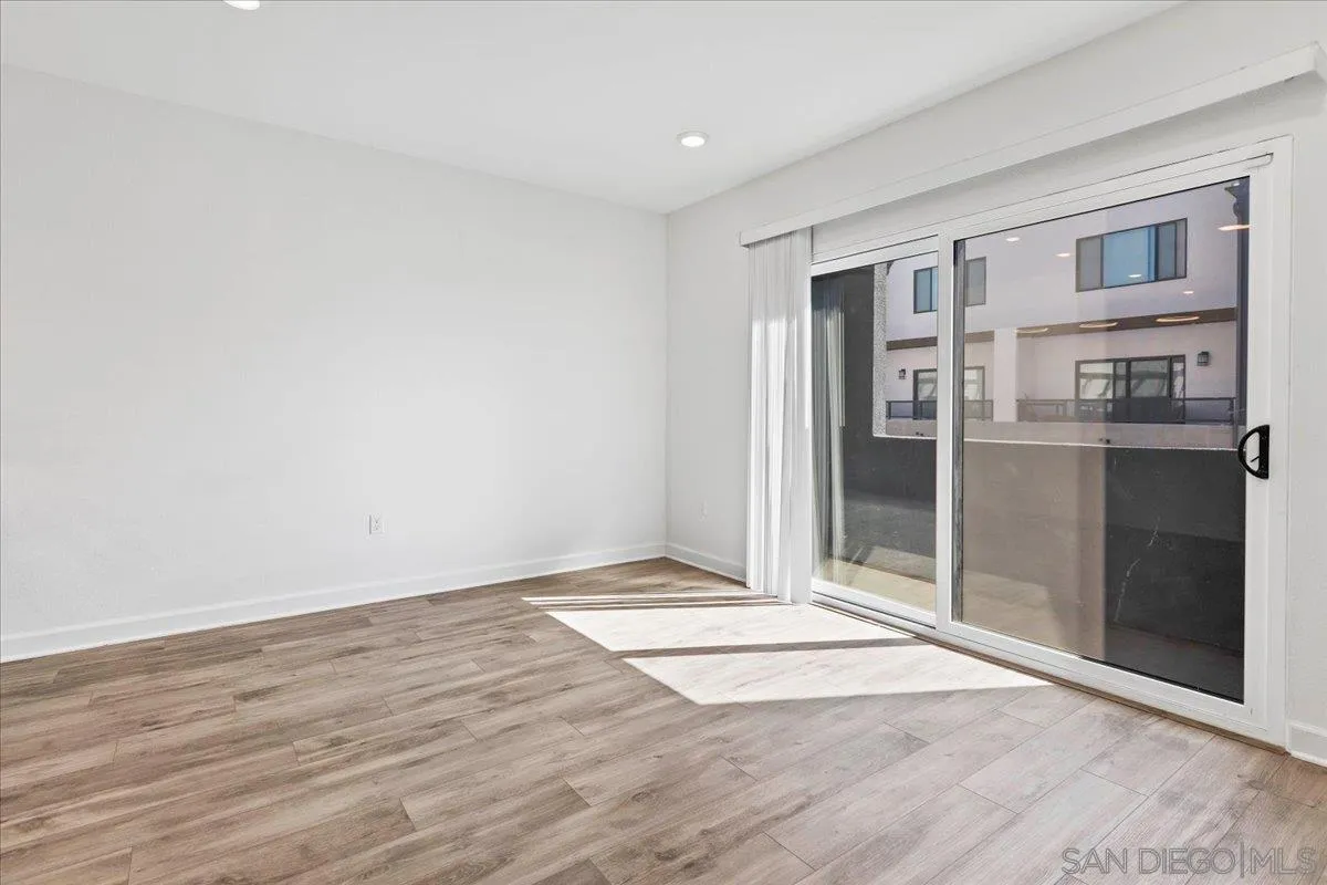https://cdn.realtyfeed.com/cdn/127/260021540/297ec51f3a07aa95b180a7fe3a06b996.webp