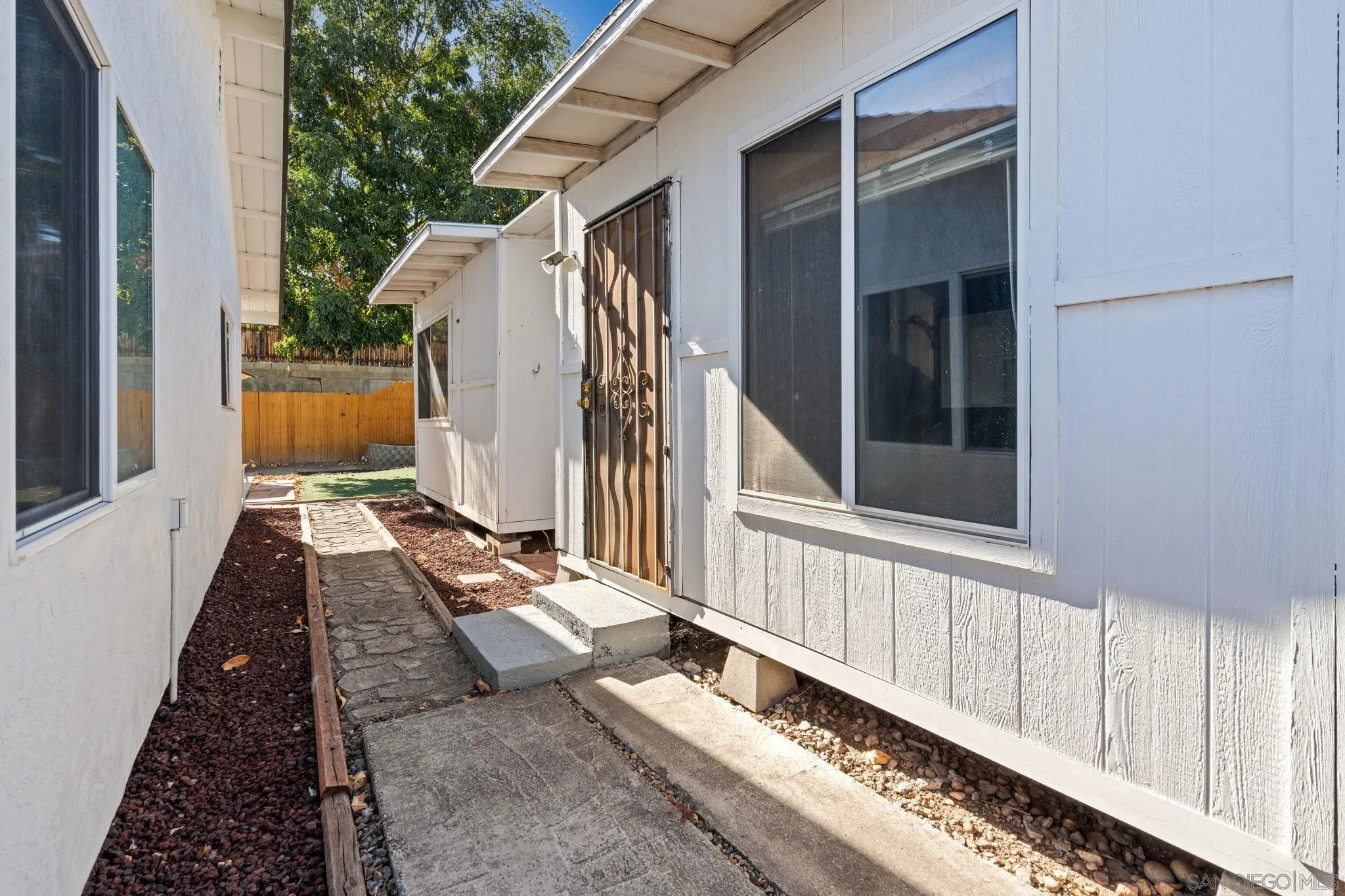 https://cdn.realtyfeed.com/cdn/127/260021548/0dcc2fc3624c9baf977b0cbc8037a912.webp