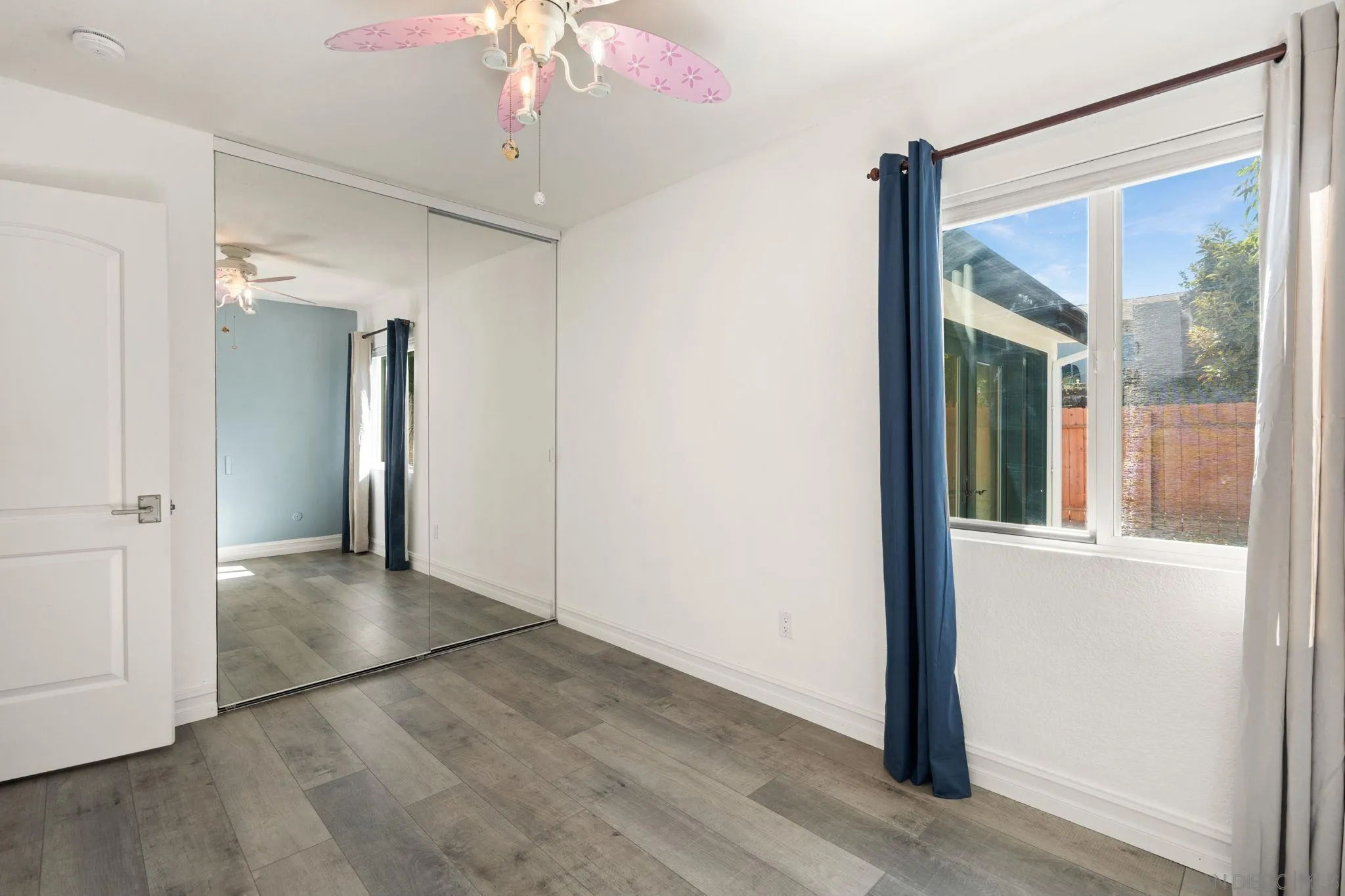https://cdn.realtyfeed.com/cdn/127/260021548/8c097225ba1fb099528005b9efff41d9.webp