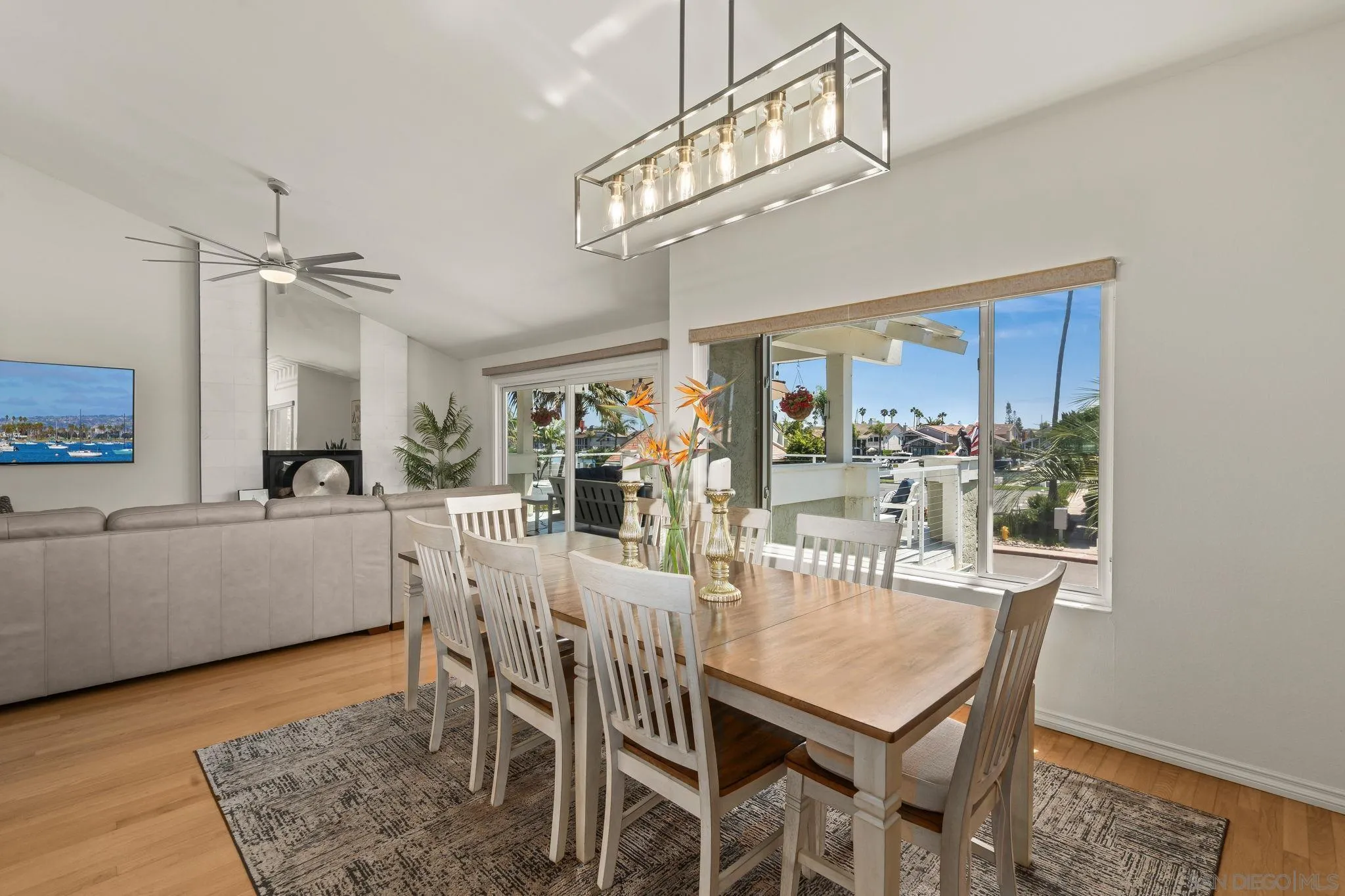 https://cdn.realtyfeed.com/cdn/127/260021549/6c9d6a7cbe49db86a767d8775da20a01.webp