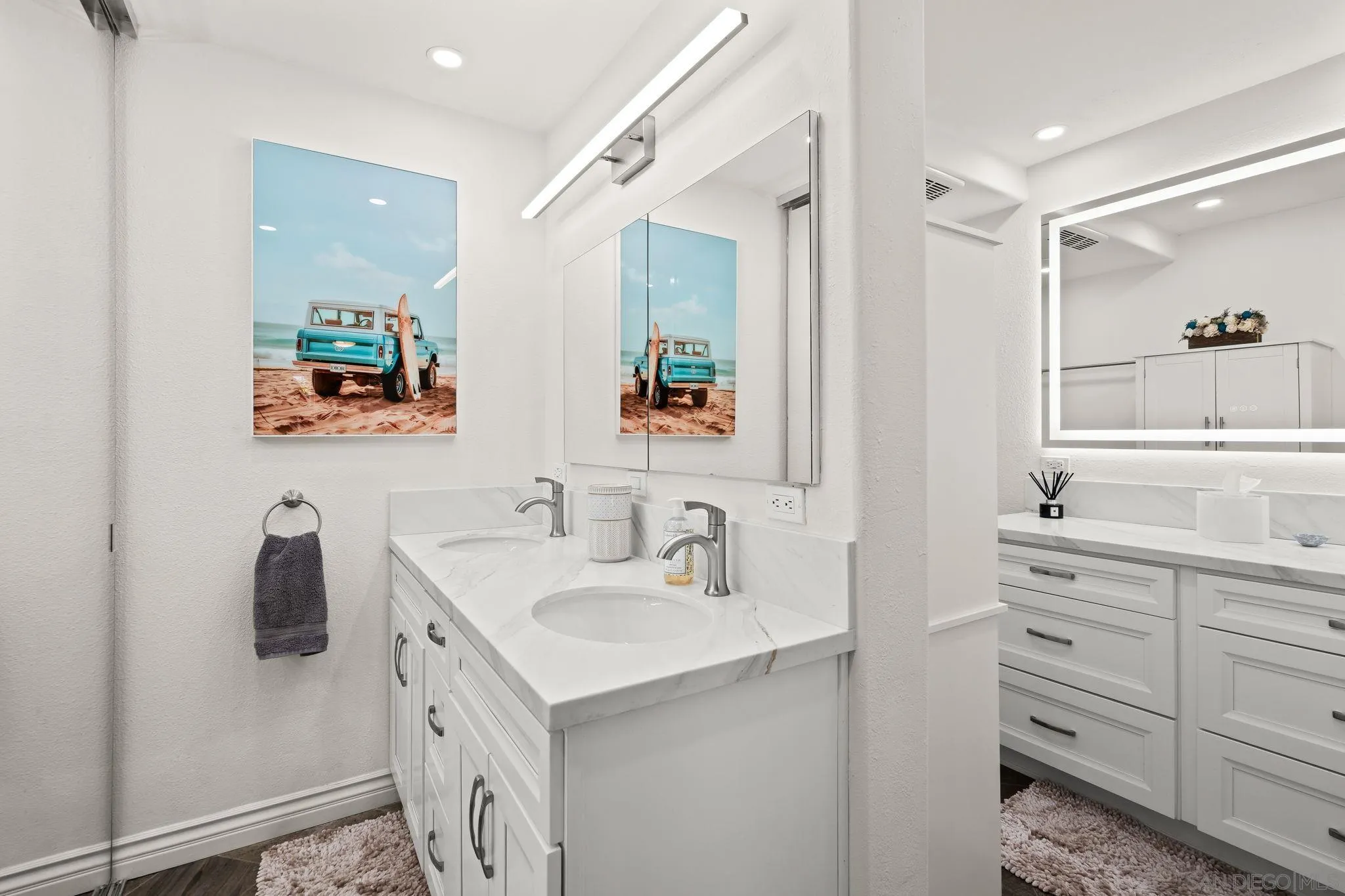 https://cdn.realtyfeed.com/cdn/127/260021549/a4d45d0117d5035afd91ed38ede063a4.webp