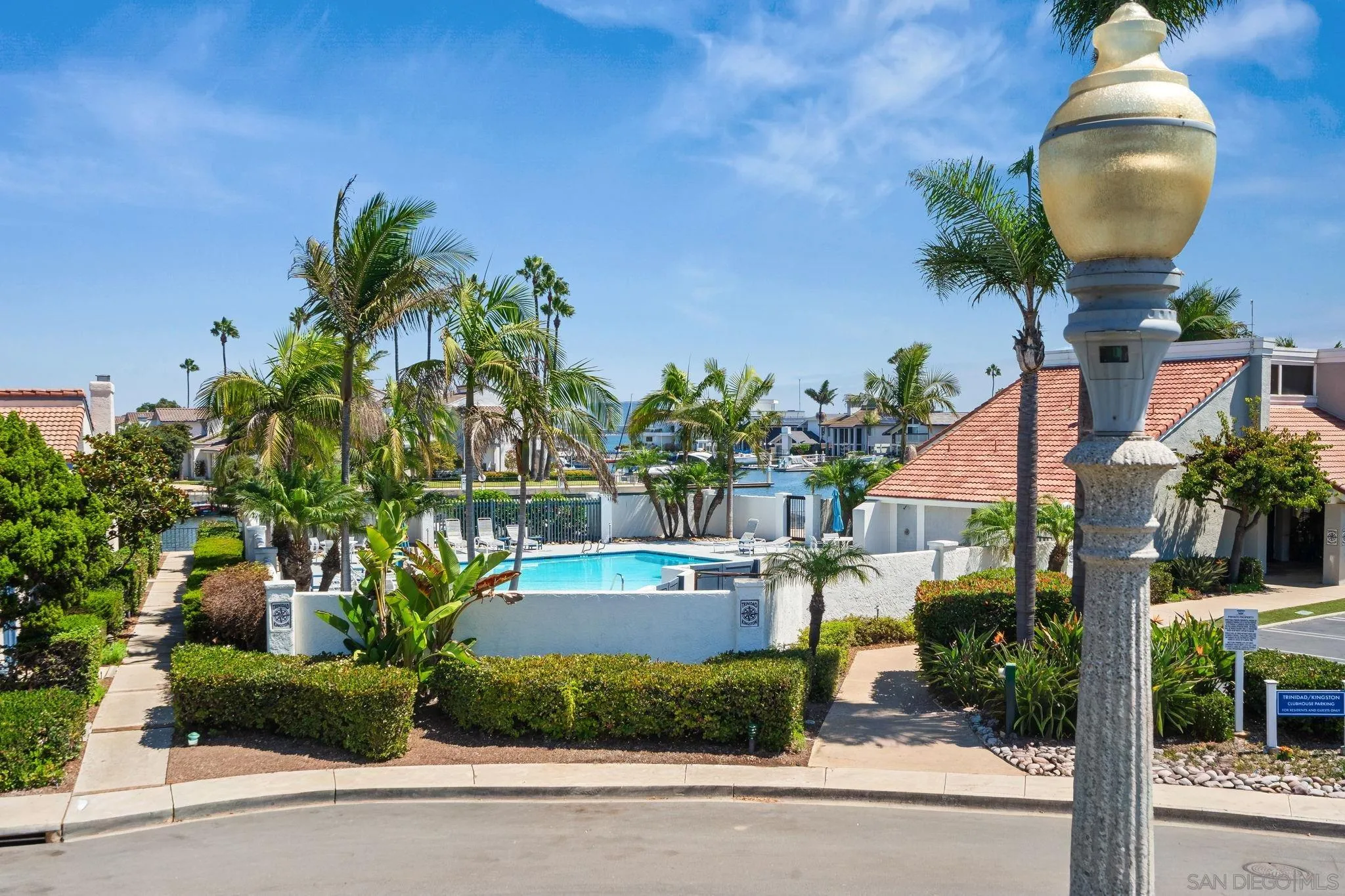 https://cdn.realtyfeed.com/cdn/127/260021549/dfc4df2e2c78bdea3c8515feb2d432ca.webp