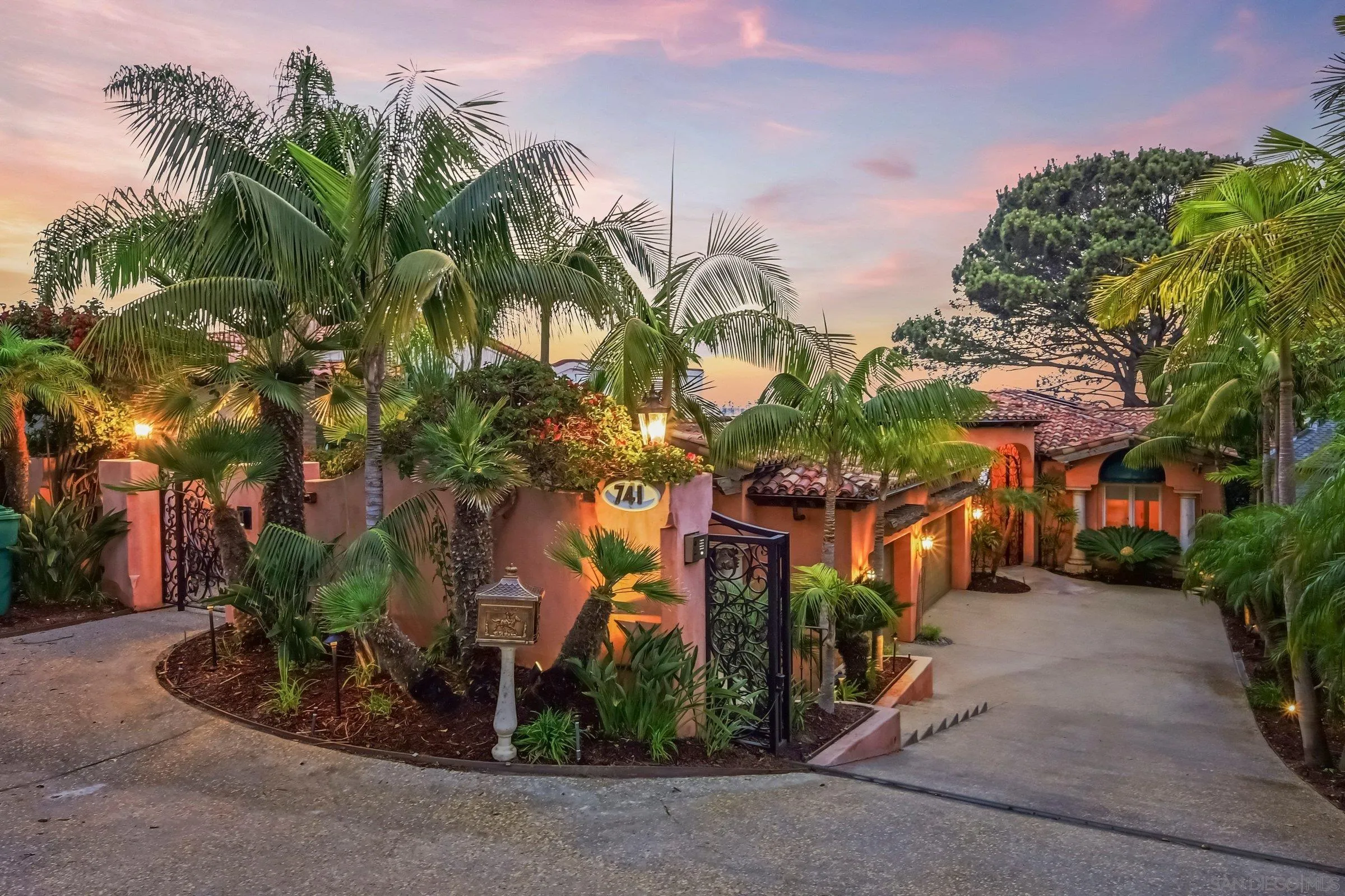741 Rosecrans, San Diego, CA 92106 - Photo 2 of 43, San Diego, CA