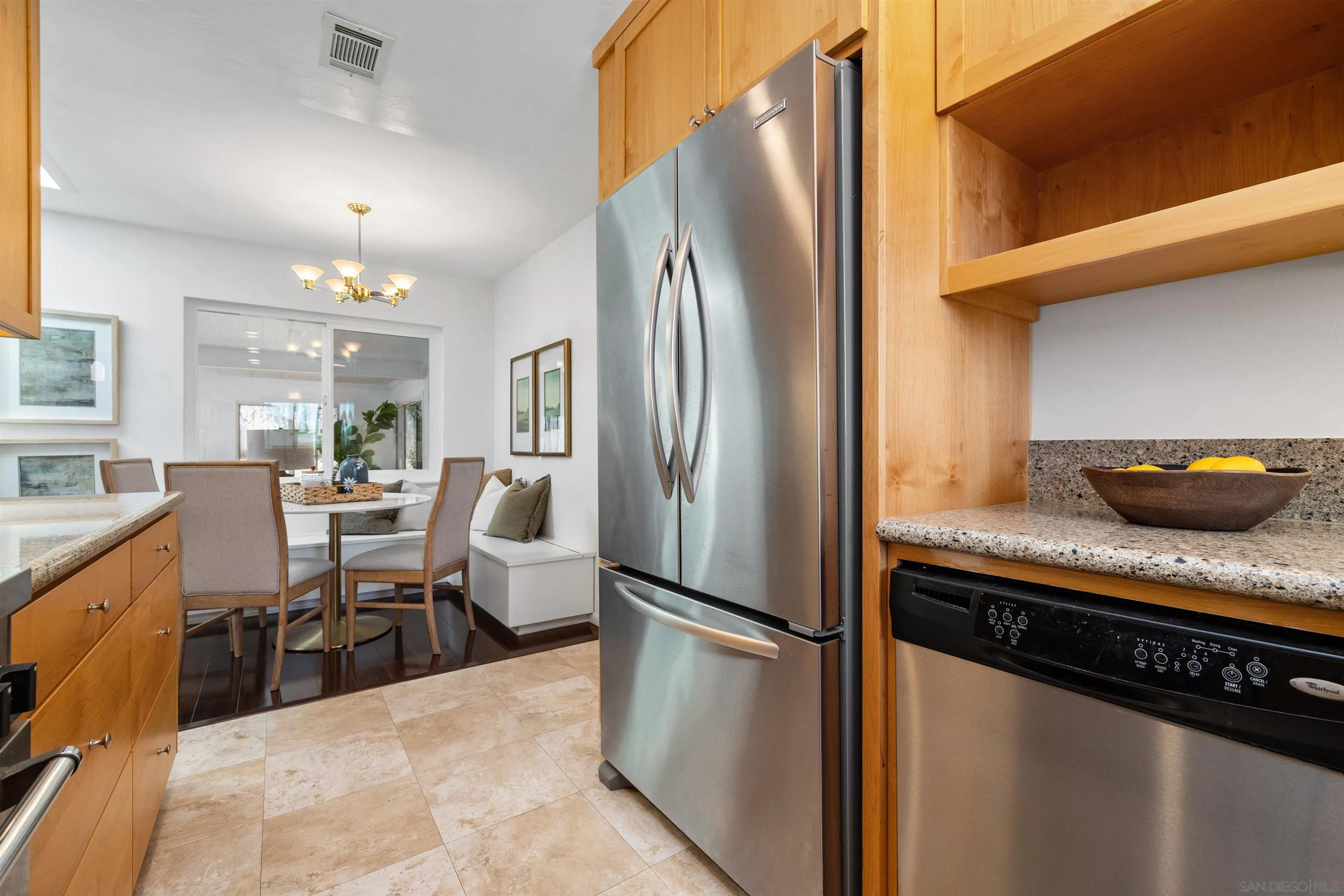 https://cdn.realtyfeed.com/cdn/127/260021553/50e4c2a4f500e85355e33ed0a097f6ca.webp
