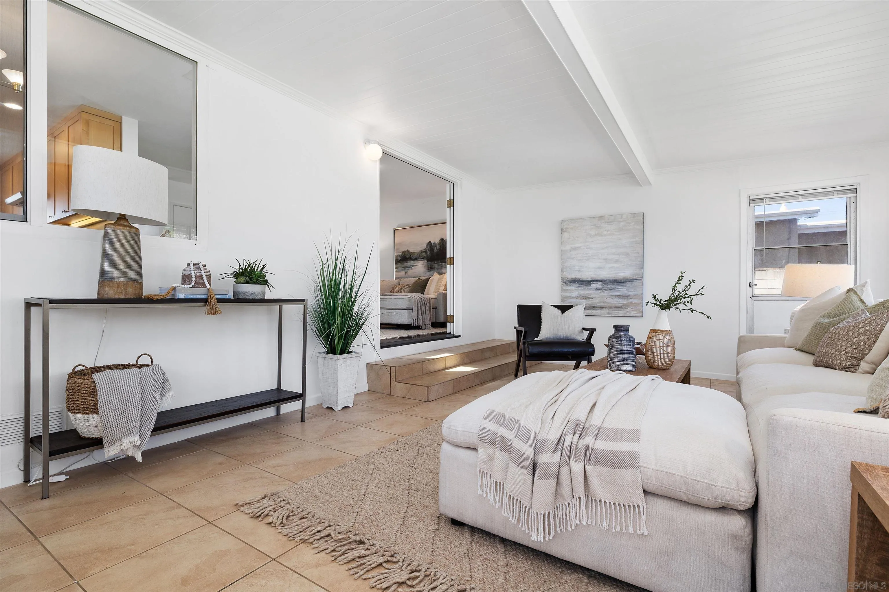 https://cdn.realtyfeed.com/cdn/127/260021553/d10cabfc94e2a16bbcf22a994867993b.webp