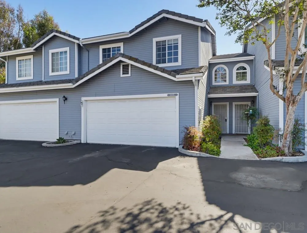 12895 Carriage Heights Way, Poway, CA 92064 - Photo 2 of 26, Poway, CA