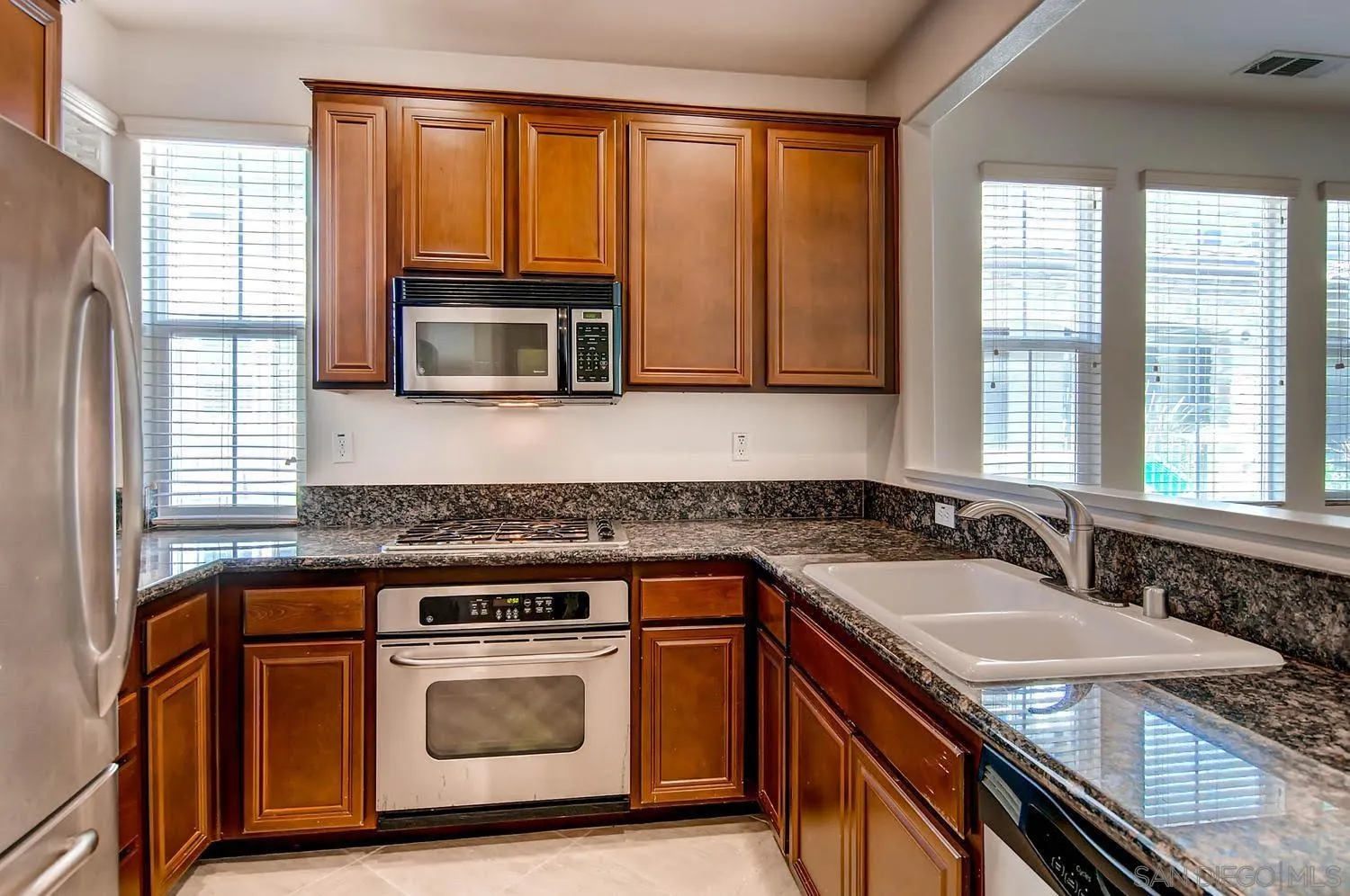 10429 Whitcomb Way Unit 128, San Diego, CA 92127 - Photo 4 of 12, San Diego, CA