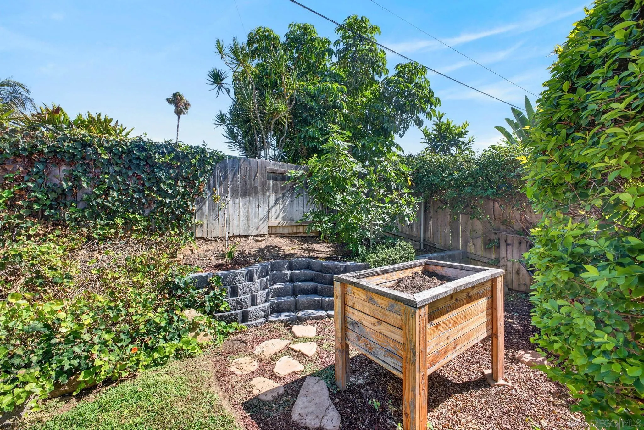 https://cdn.realtyfeed.com/cdn/127/260021572/5c1c92d1e6b6cbddeec08e8760fb7c1c.webp