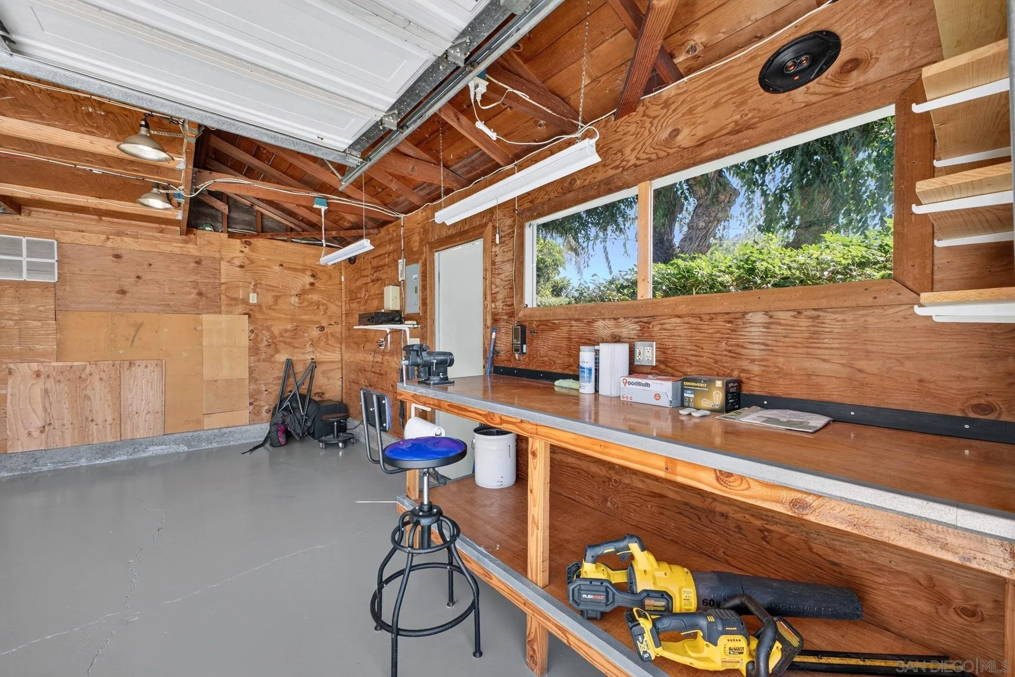 https://cdn.realtyfeed.com/cdn/127/260021572/bf708b060b2af64c87c32bf3973928d9.webp