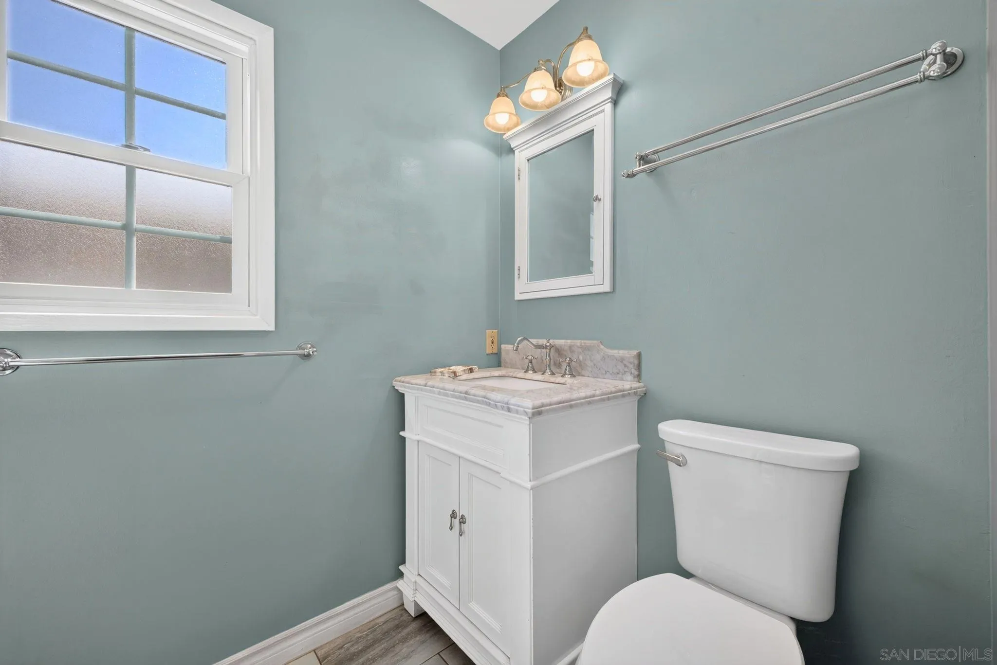 https://cdn.realtyfeed.com/cdn/127/260021572/ed4483bf0abf1dfcb95adc64a9f56802.webp