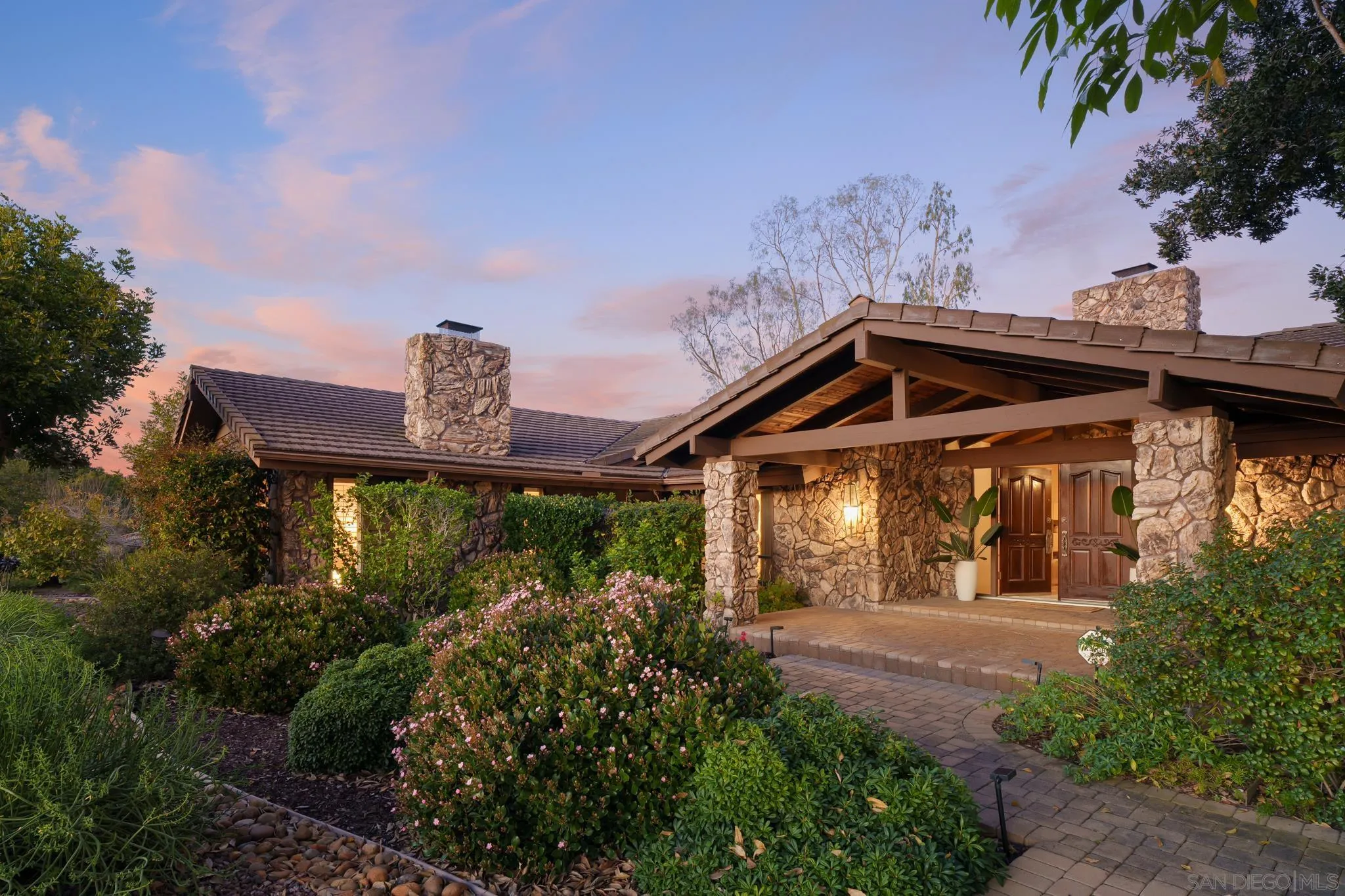 Poway, CA 92064