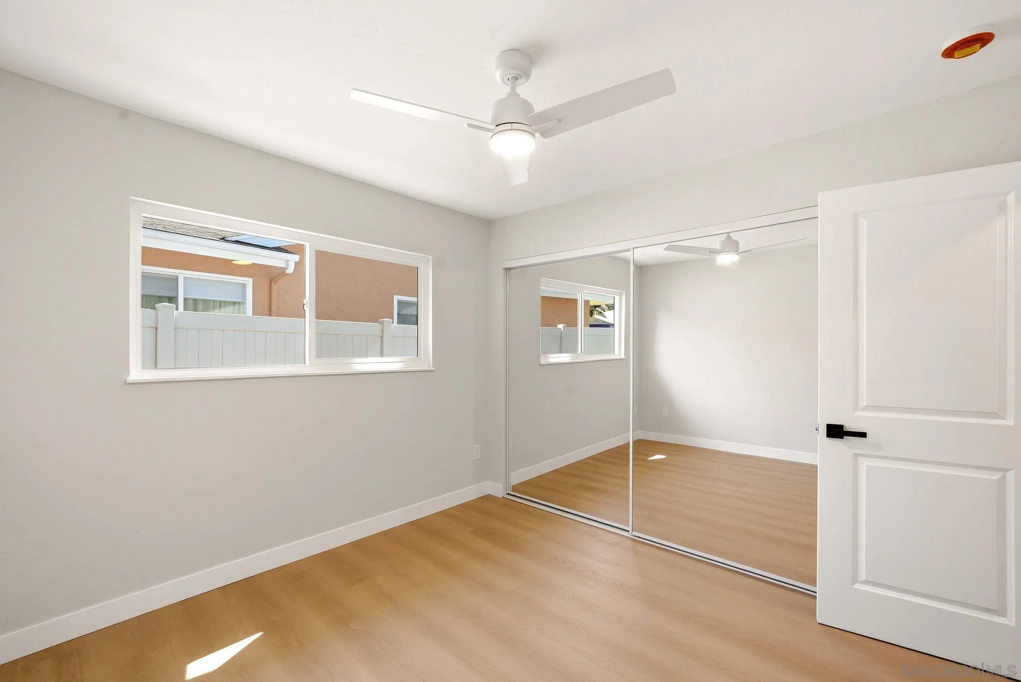 https://cdn.realtyfeed.com/cdn/127/260021575/10792fdd1e0e838d17c63b9be4de42b5.webp