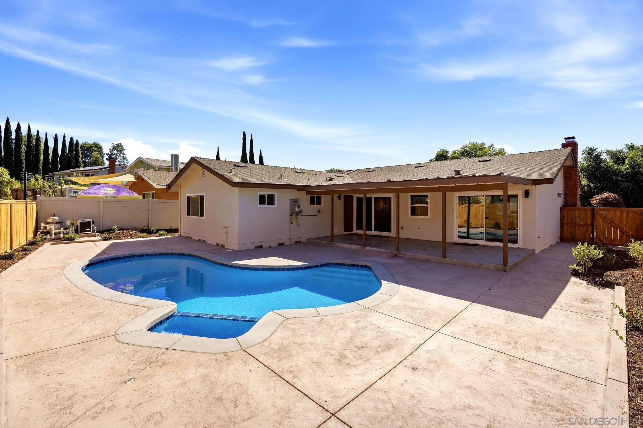 https://cdn.realtyfeed.com/cdn/127/260021575/90f6b51280a9ee1332c760758d93702a.webp