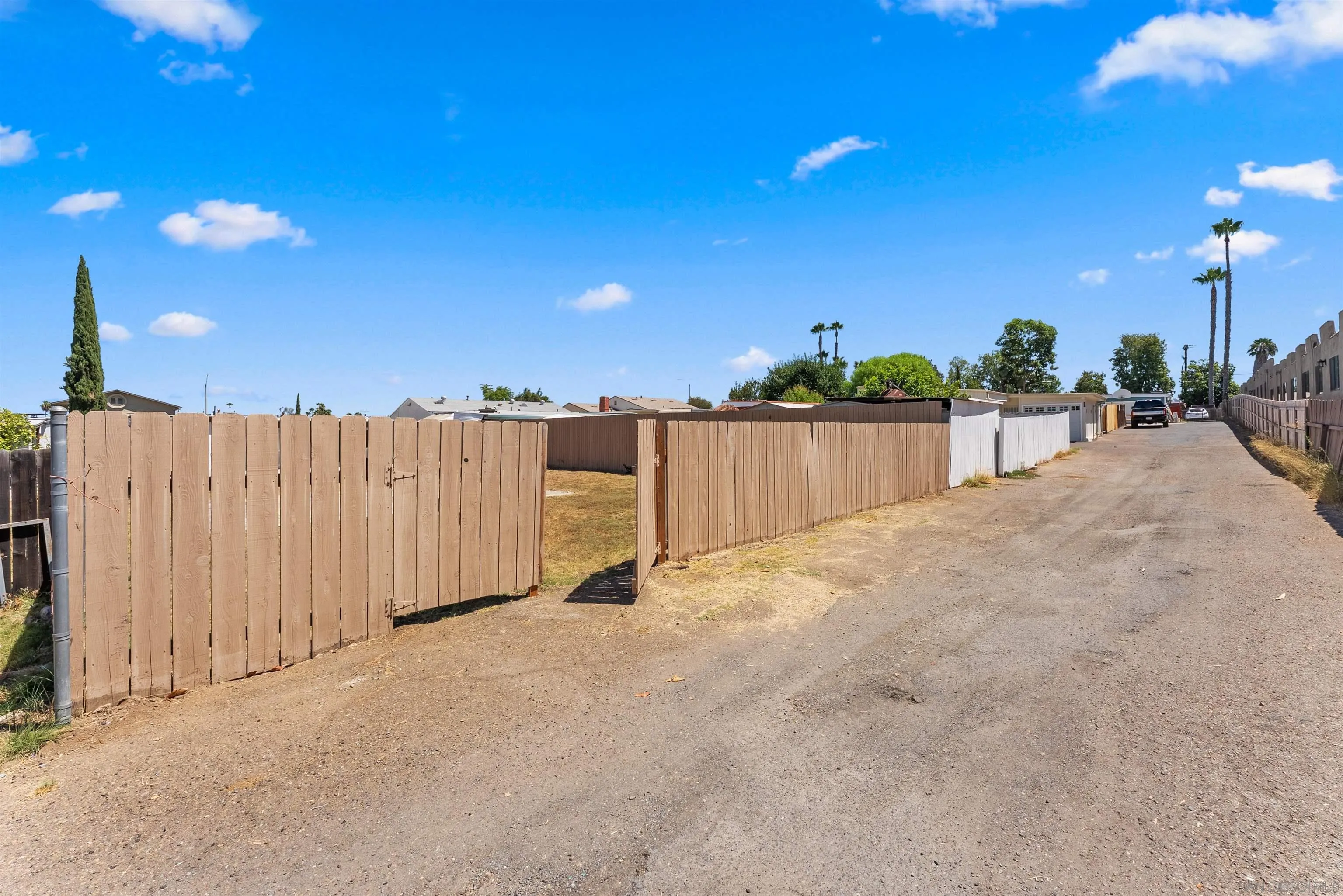 https://cdn.realtyfeed.com/cdn/127/260021578/3b5196d057122d5b054a63e6adc1fcf1.webp