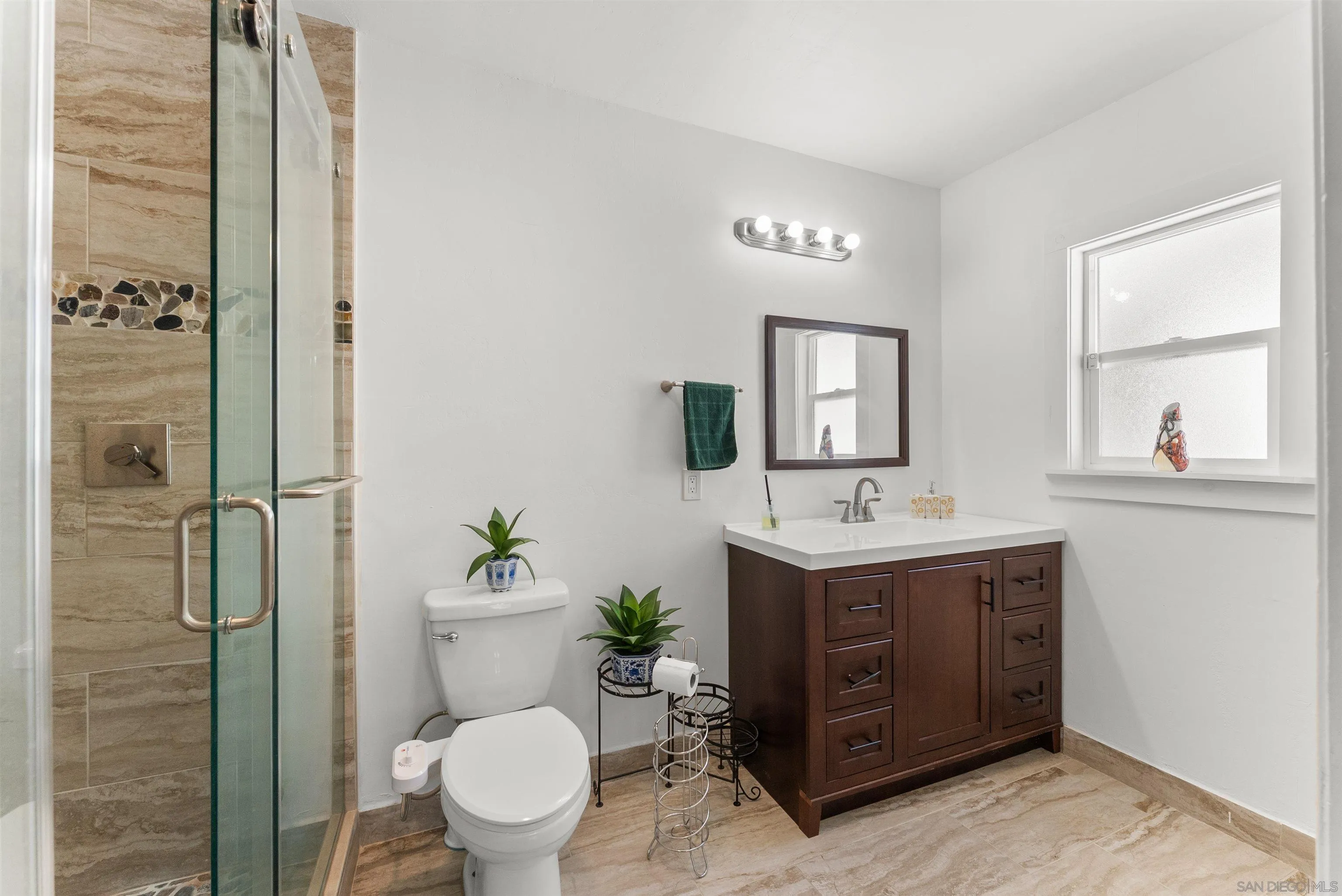 https://cdn.realtyfeed.com/cdn/127/260021578/4995d284bbd7869c9b5a5ca7322a482e.webp