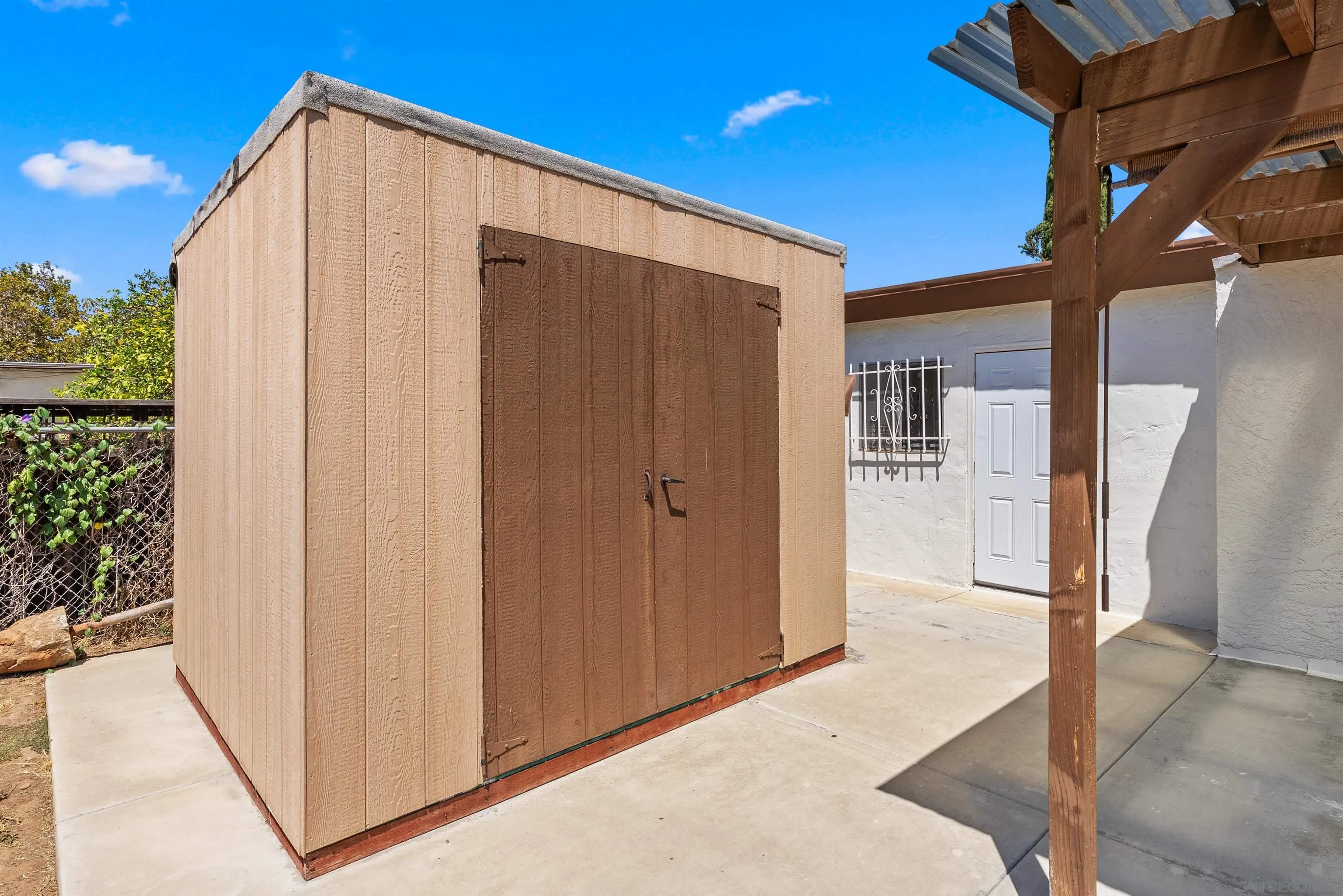 https://cdn.realtyfeed.com/cdn/127/260021578/828e8d14685ae50a94262499856c0c5d.webp