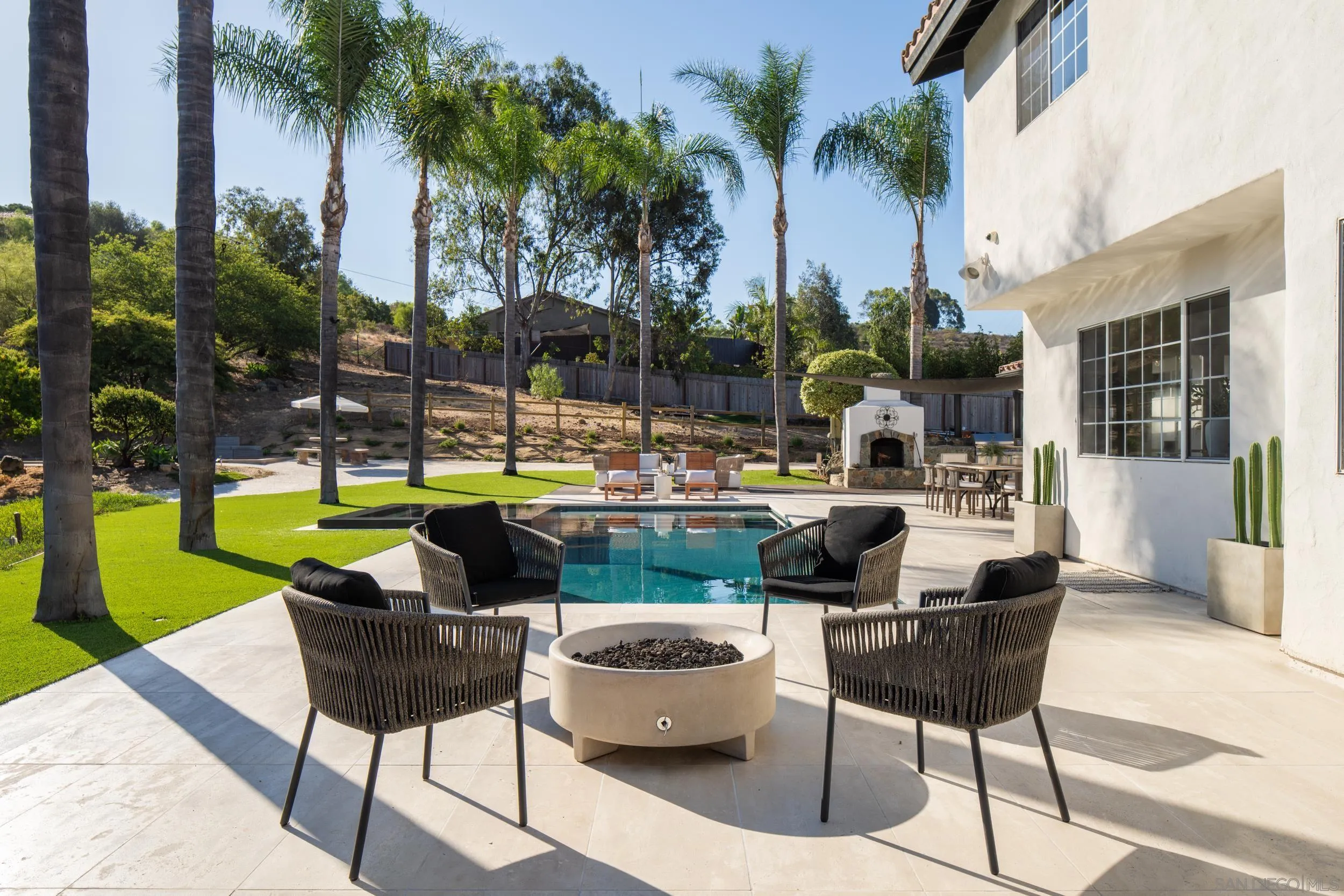https://cdn.realtyfeed.com/cdn/127/260021579/039faddb2dfb5f1a88760ac278e513c2.webp