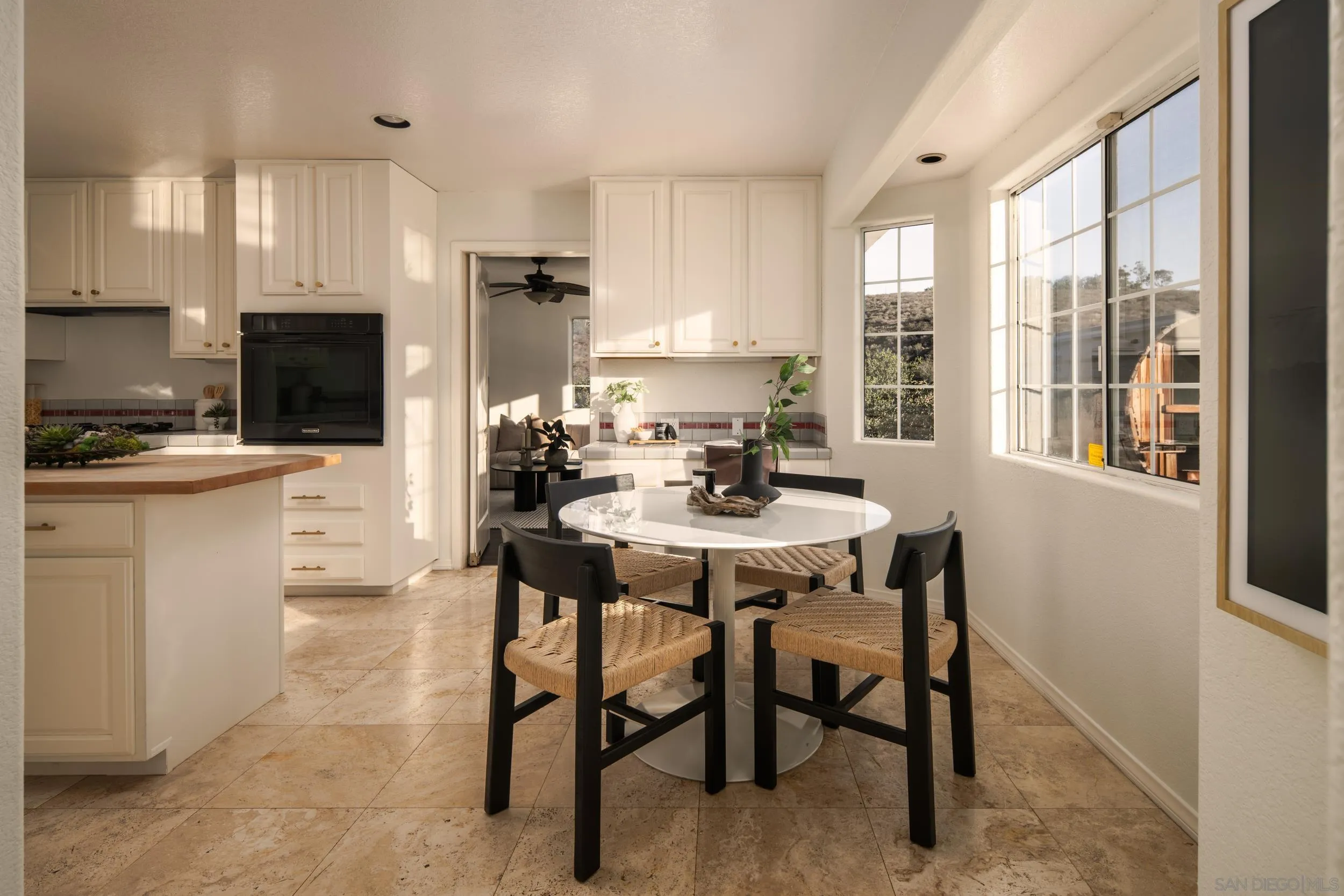 https://cdn.realtyfeed.com/cdn/127/260021579/1495adbb50c96c2a0f81196c9e26f49a.webp