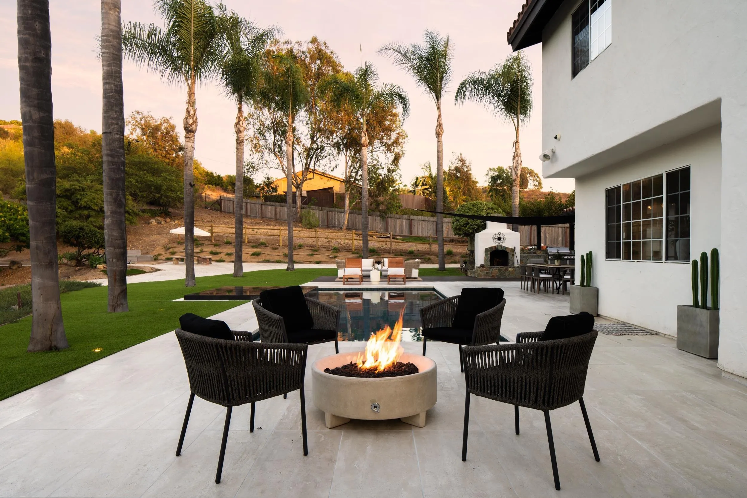 https://cdn.realtyfeed.com/cdn/127/260021579/15dcd07cd70753c1f43d26d545c29d4a.webp