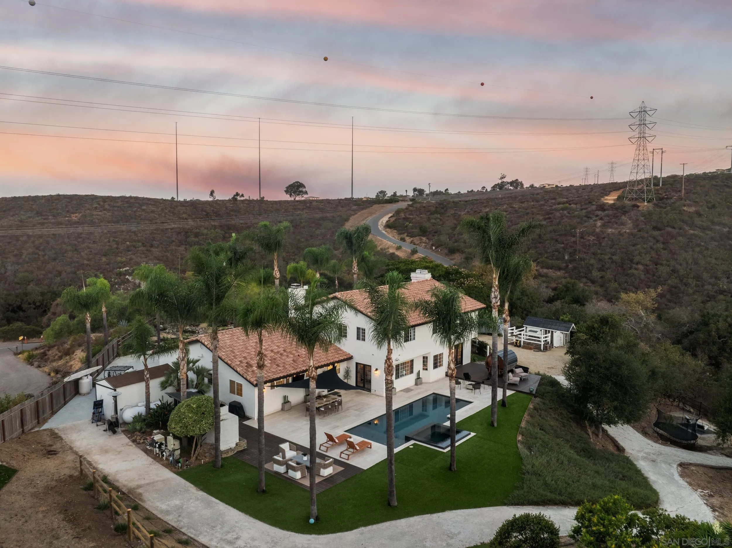 https://cdn.realtyfeed.com/cdn/127/260021579/4b0899d0c08f80f8383ca6e0c837db80.webp